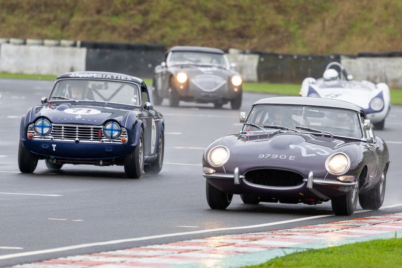 A first place finish for Hilton & Moss at Castle Combe!