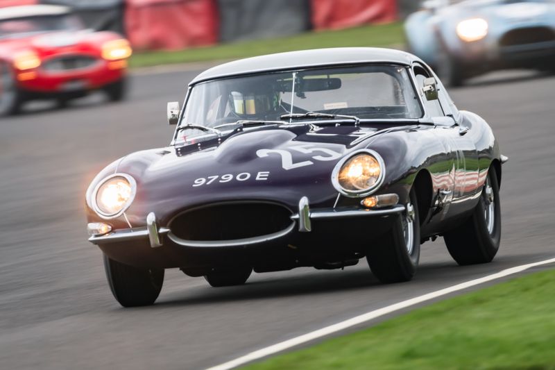 A first place finish for Hilton & Moss at Castle Combe!