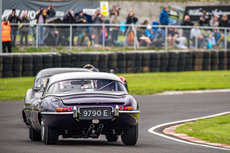 A first place finish for Hilton & Moss at Castle Combe!