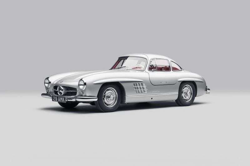 INTRODUCING THE RESTORED 1956 MERCEDES-BENZ W198 300SL GULLWING