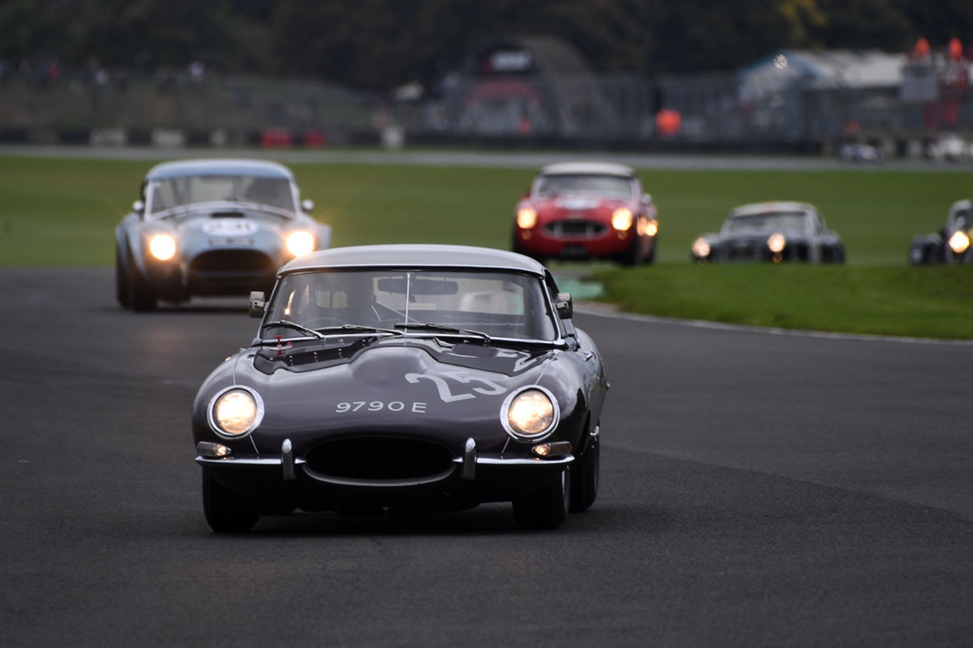 A first place finish for Hilton & Moss at Castle Combe!