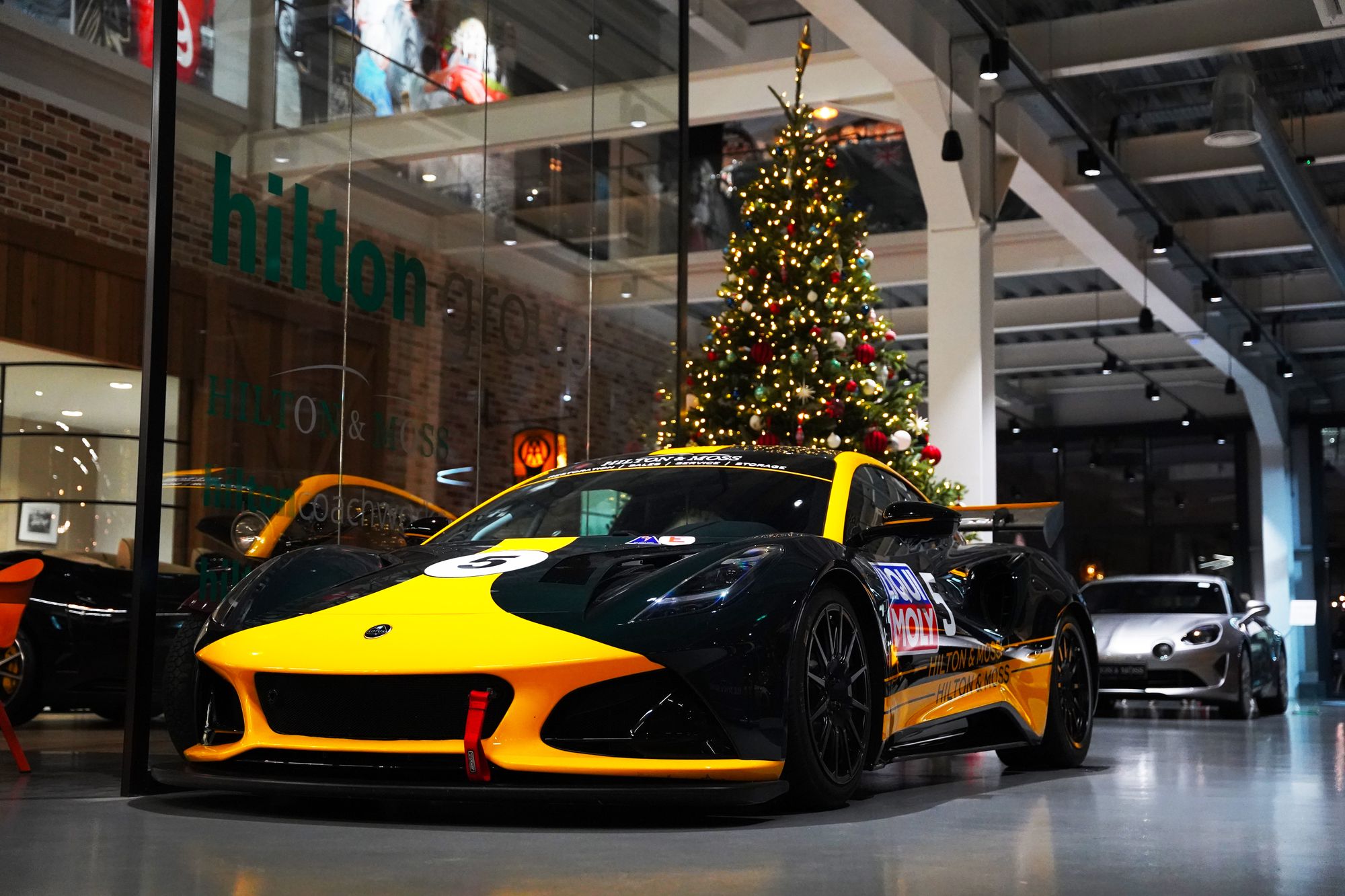 Christmas 2025 opening hours