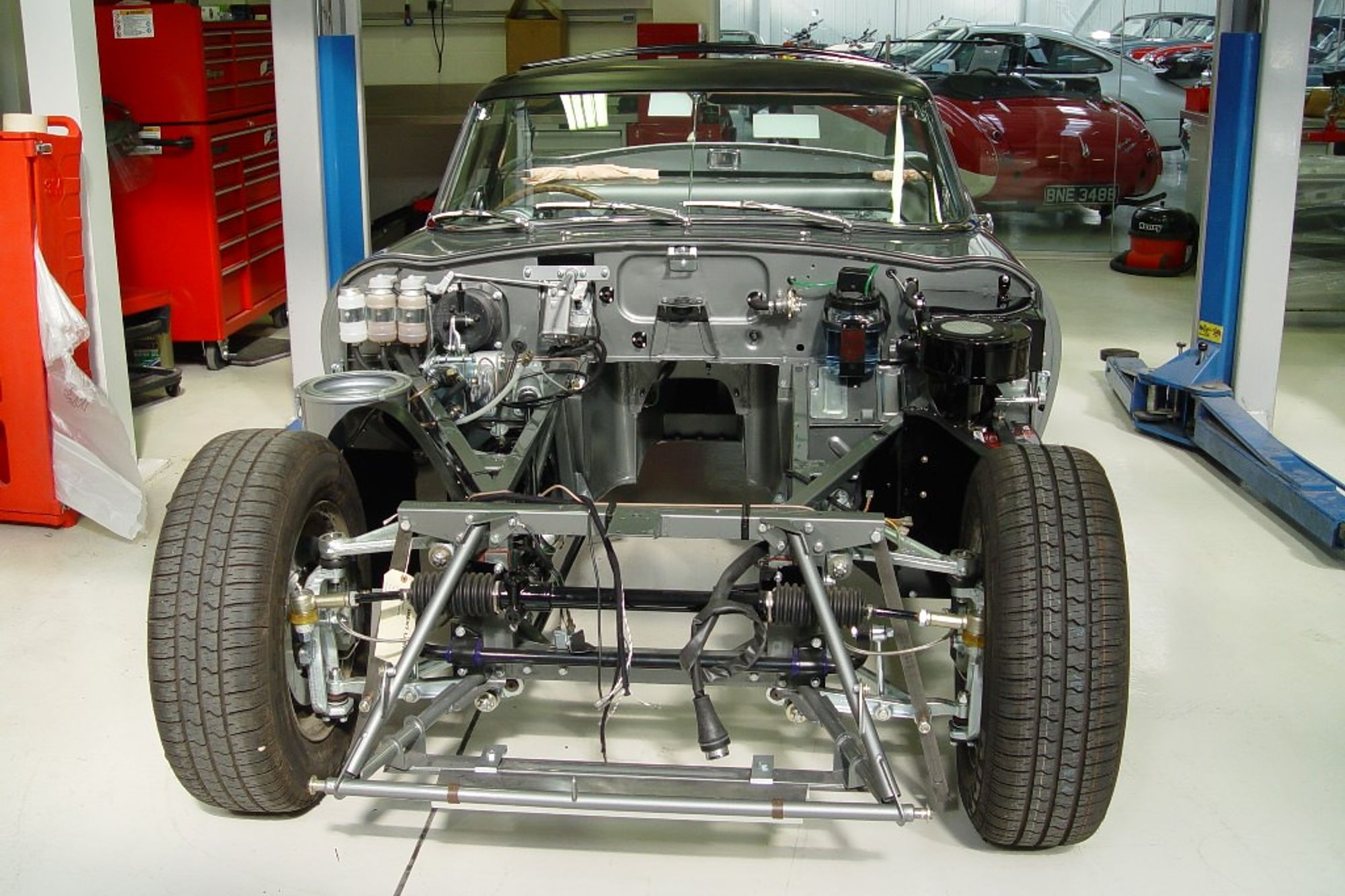 Jaguar E-type Roadster Restoration