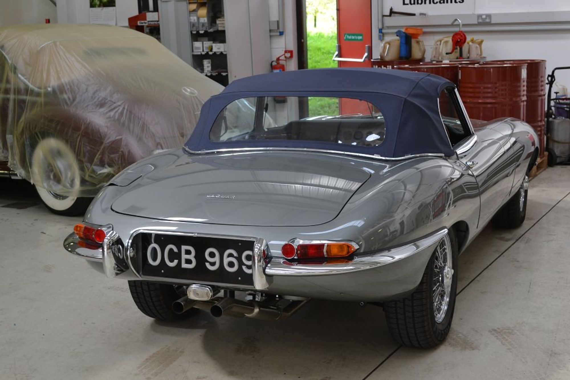 Jaguar E-type Roadster Restoration