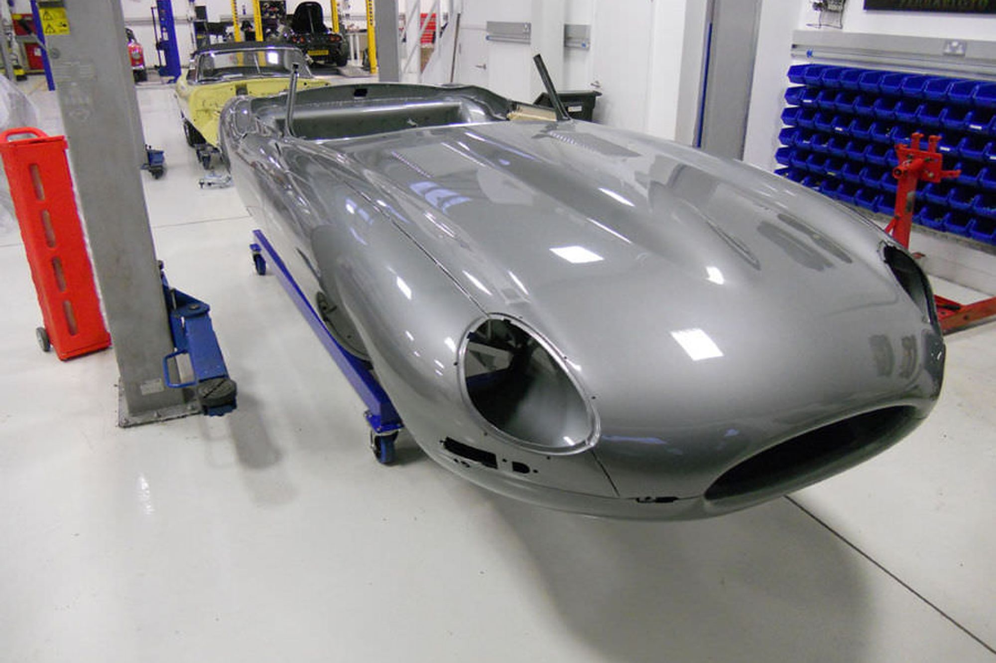 Jaguar E-type Roadster Restoration