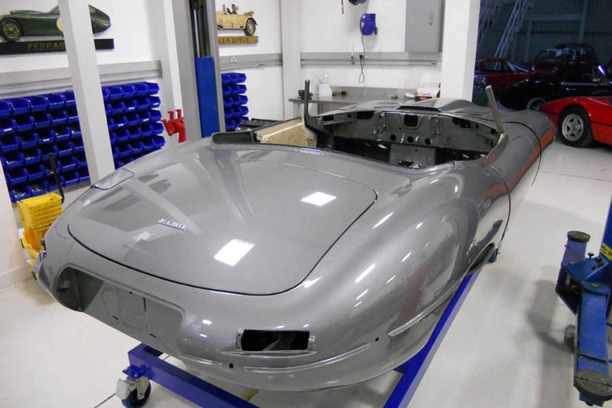Jaguar E-type Roadster Restoration