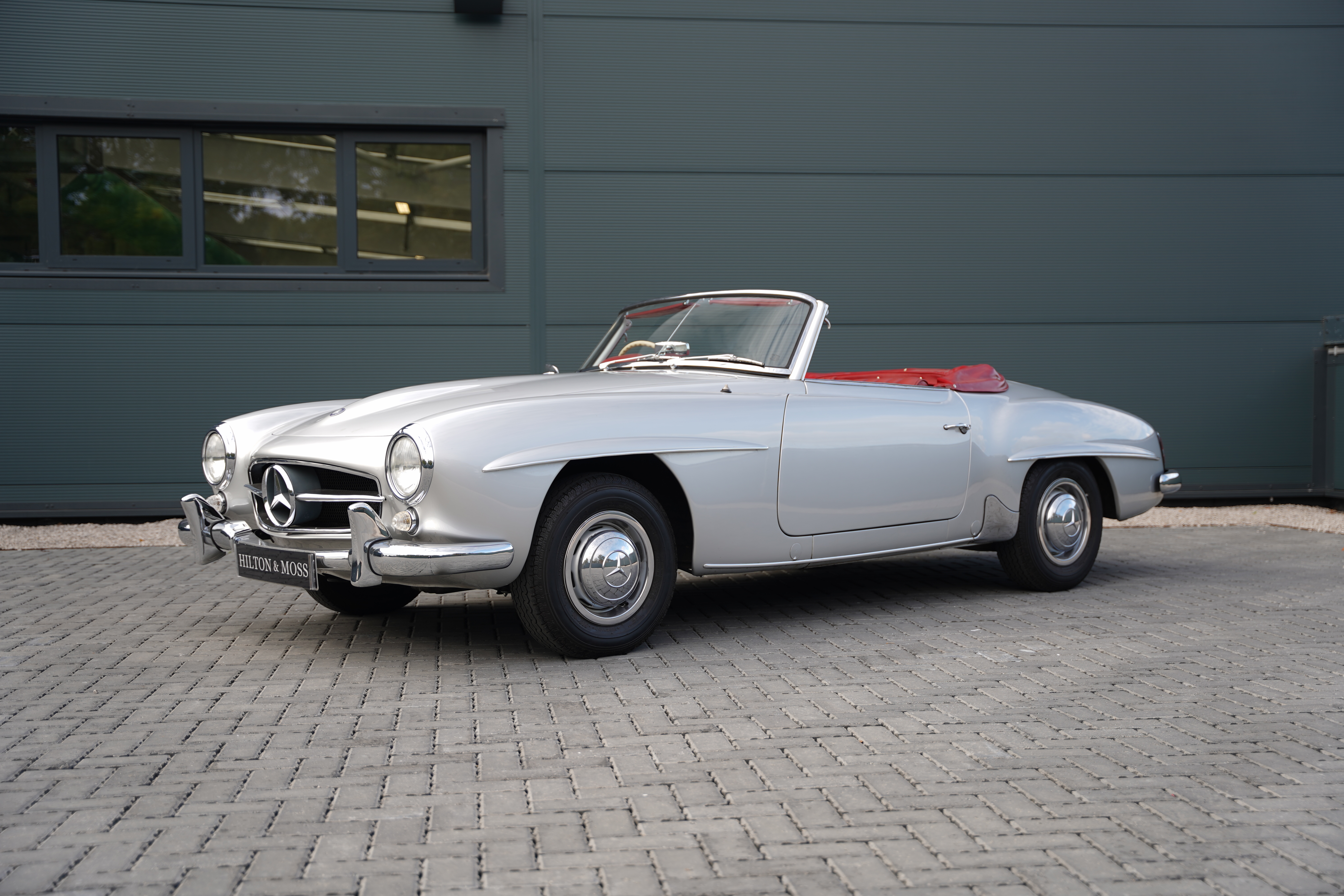 Mercedes-Benz W121 190SL RHD Restoration