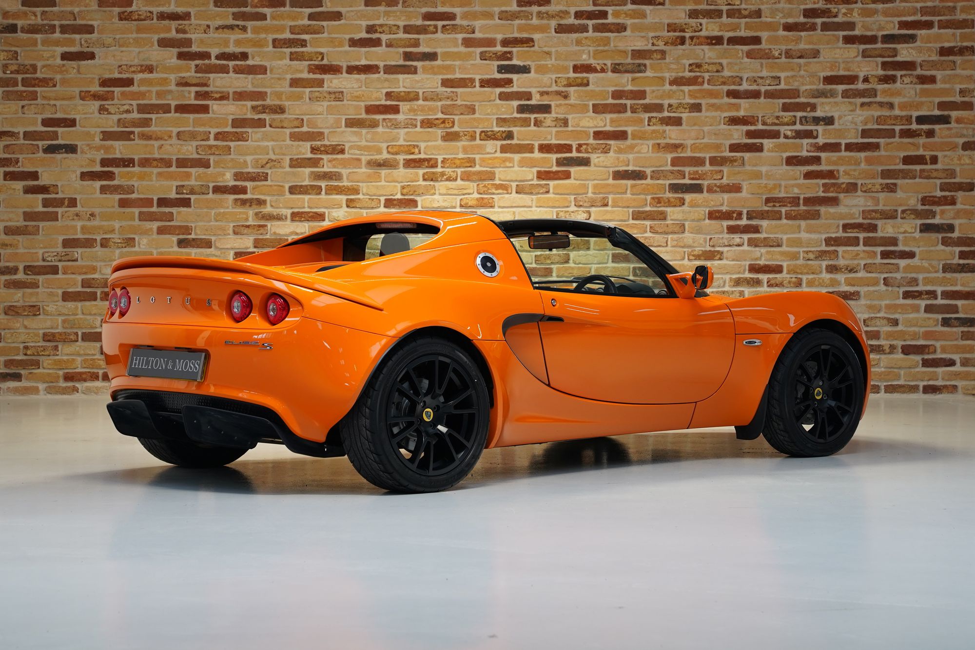 2015 Lotus Elise S