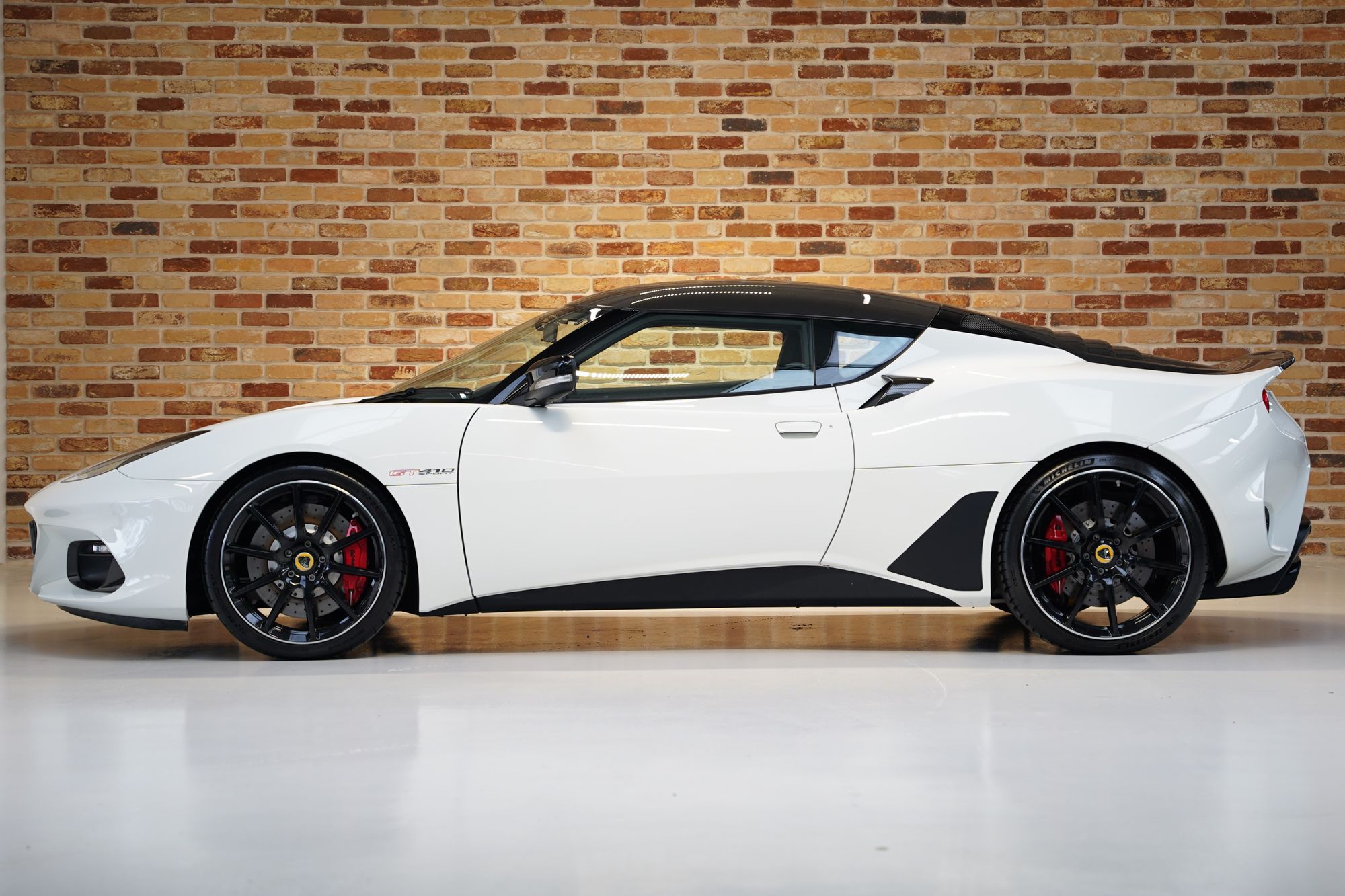 2019 Lotus Evora GT410 Sport