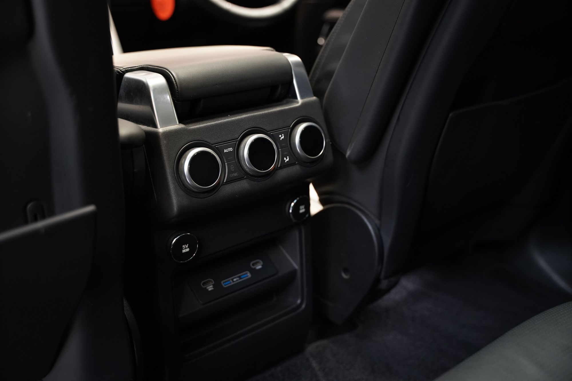2018 Land Rover Discovery HSE Luxury