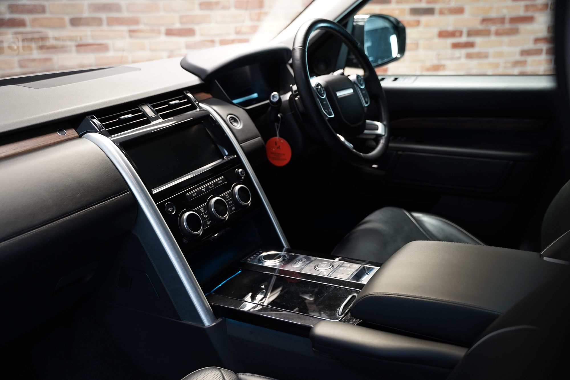 2018 Land Rover Discovery HSE Luxury