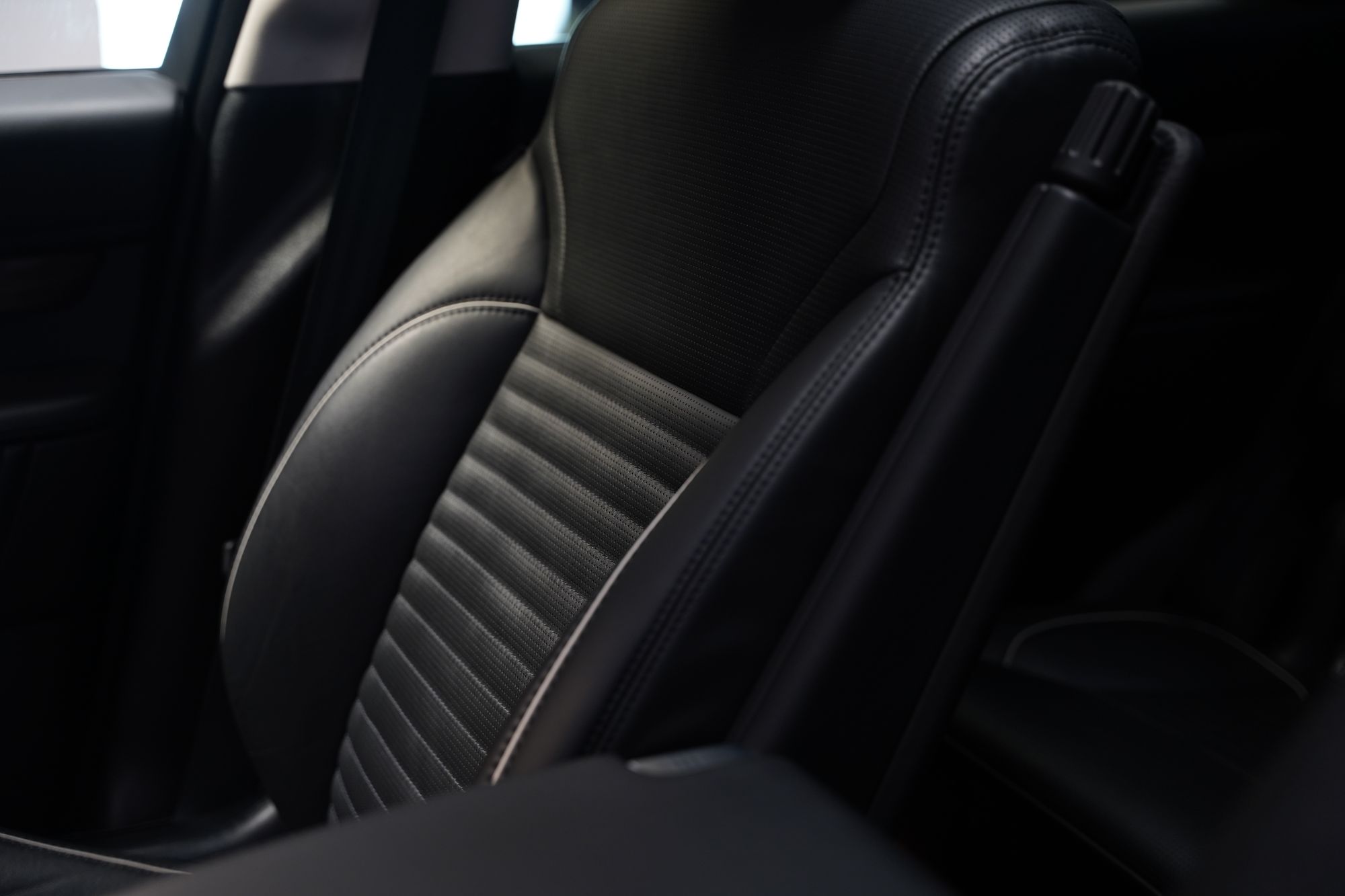 2018 Land Rover Discovery HSE Luxury