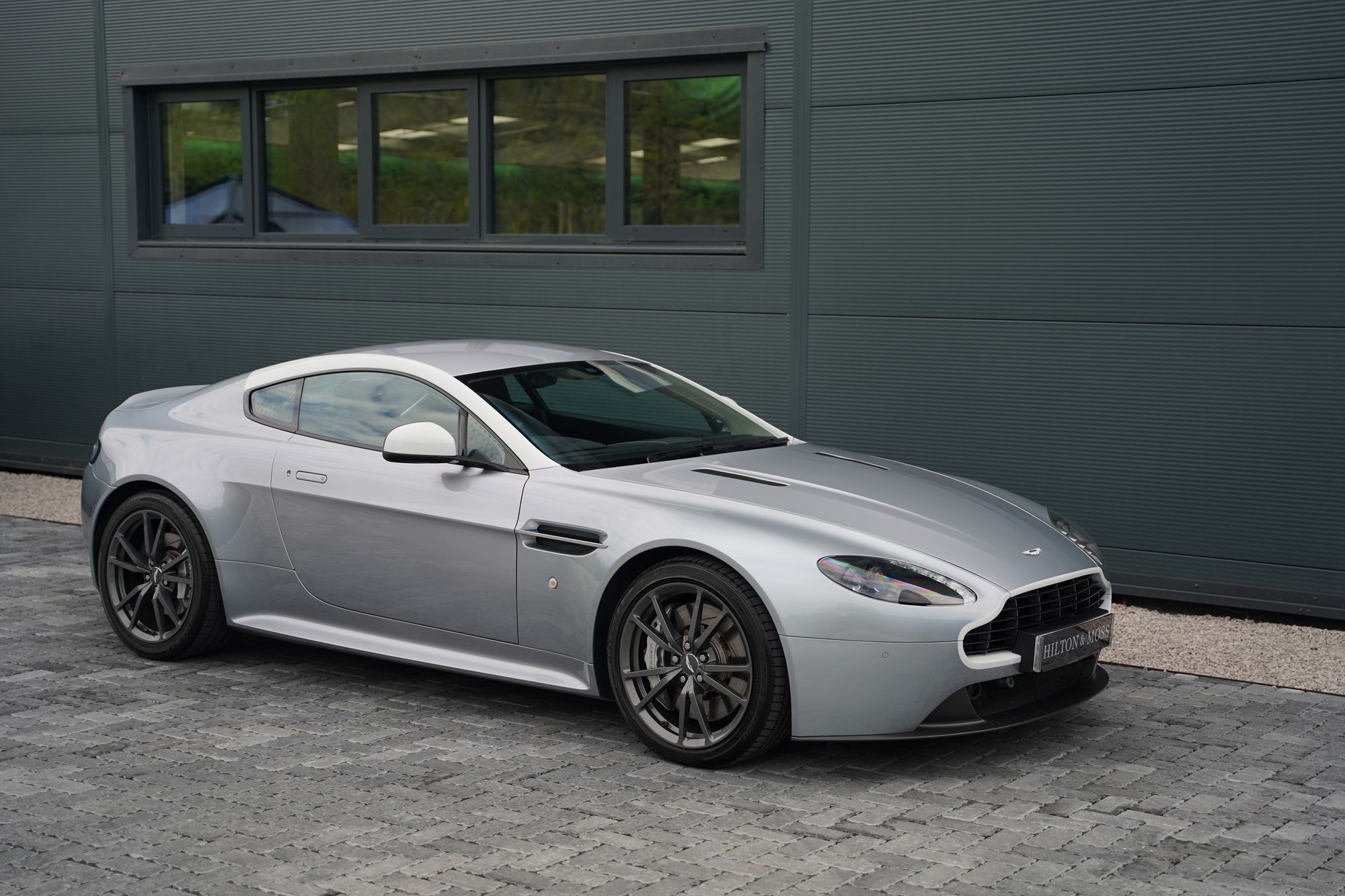 2015 Aston Martin V8 Vantage N430