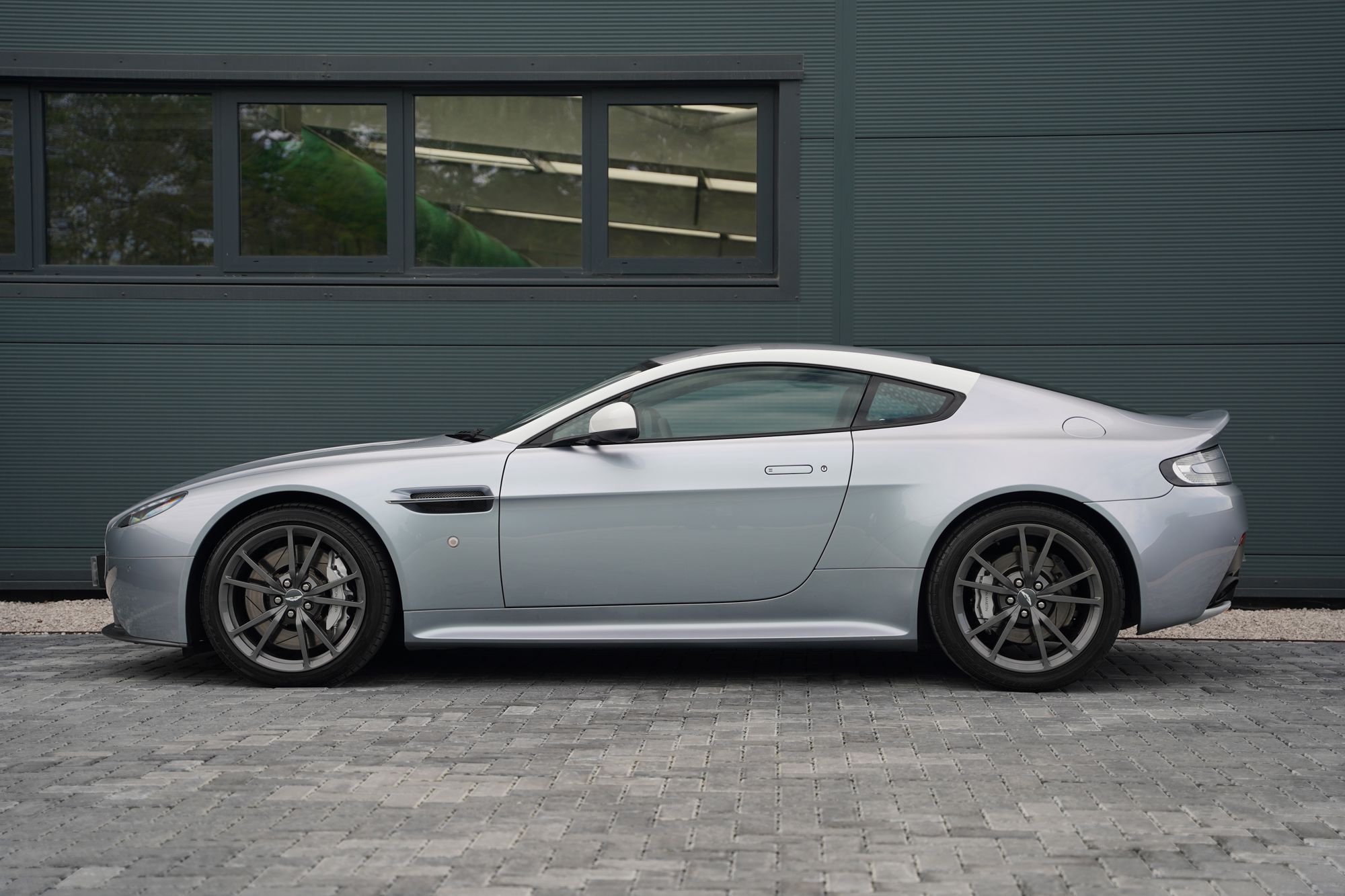 2015 Aston Martin V8 Vantage N430