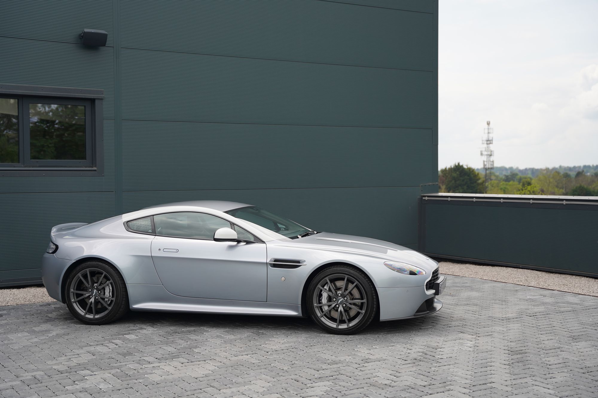2015 Aston Martin V8 Vantage N430