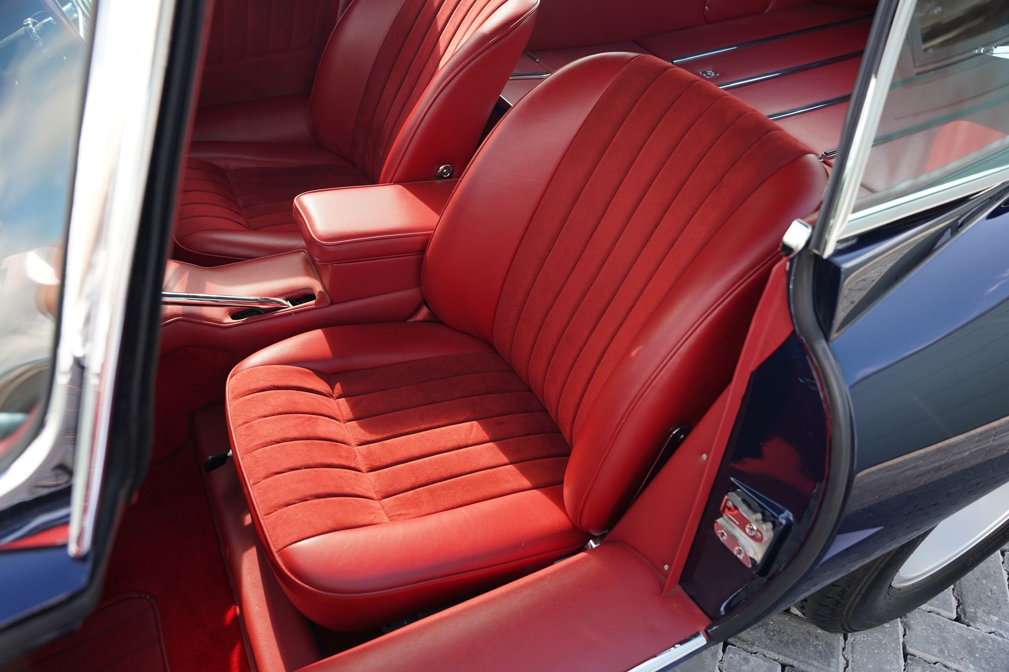 1966 Jaguar E-Type Series 1 4.7 Sport GT