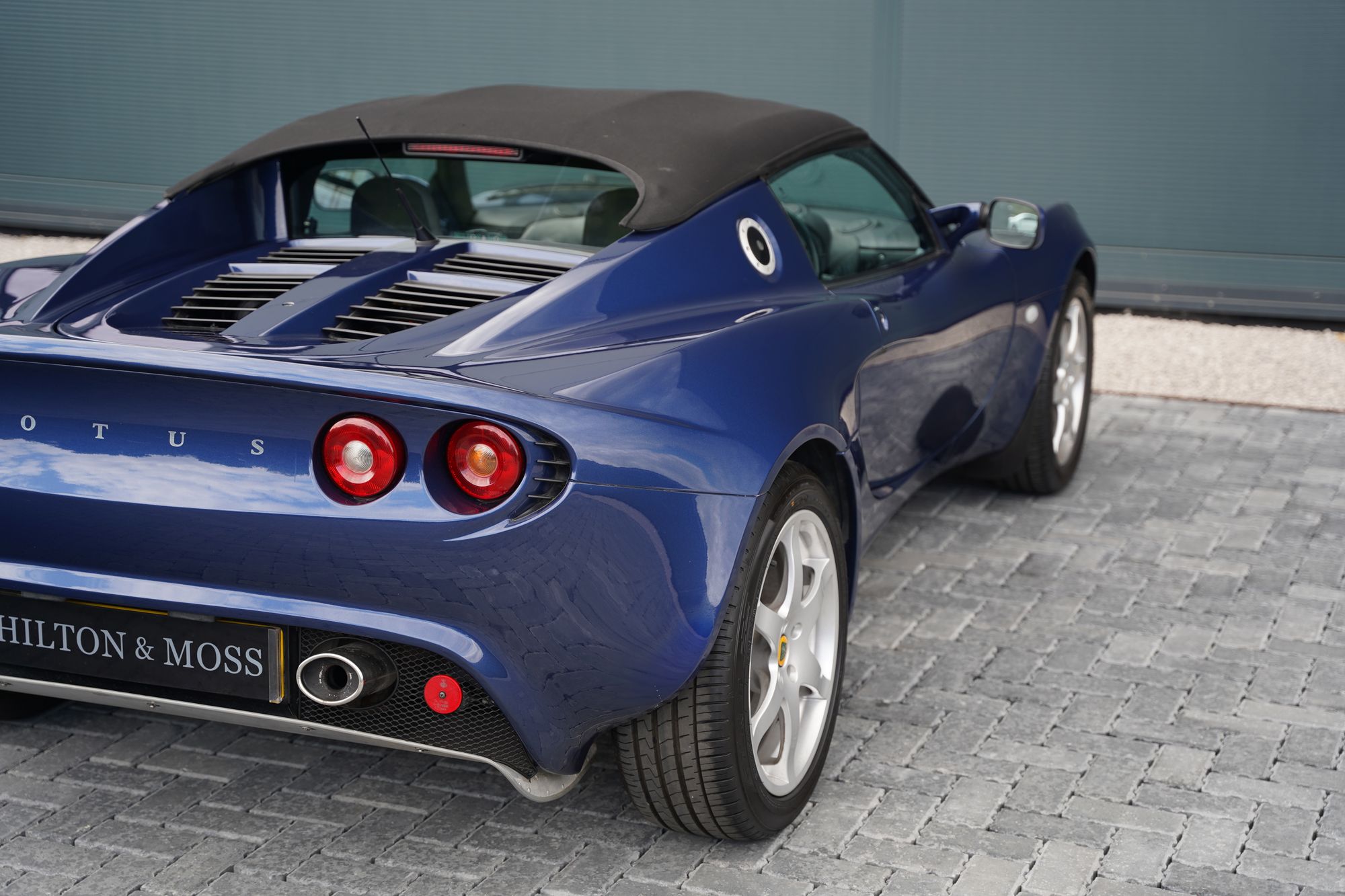 2001 Lotus Elise S2 Touring