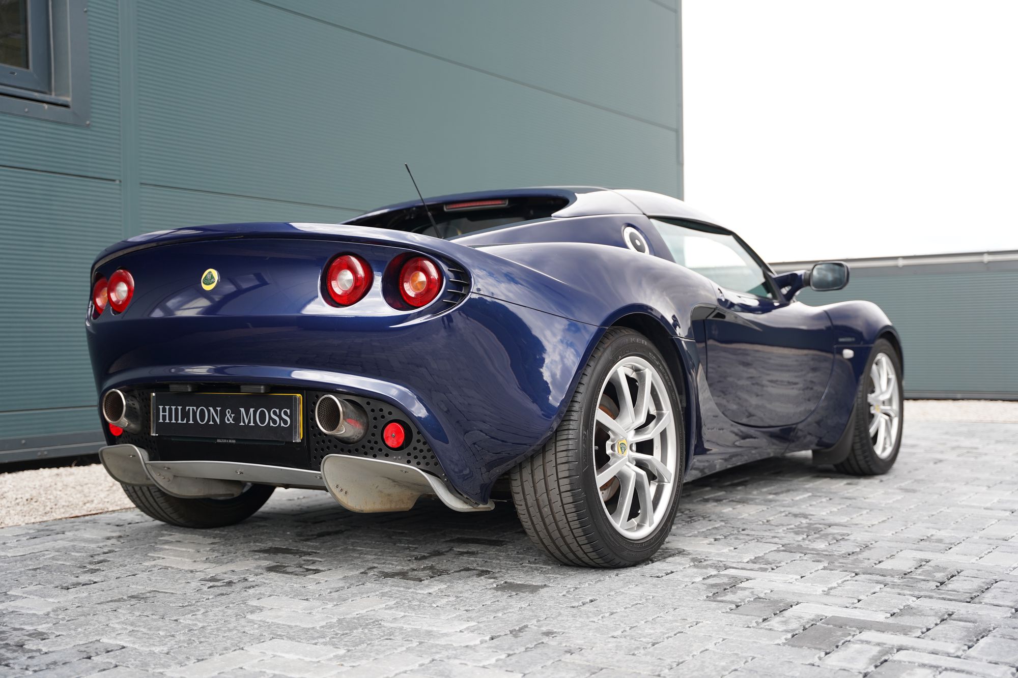 2004 Lotus Elise S2 111S