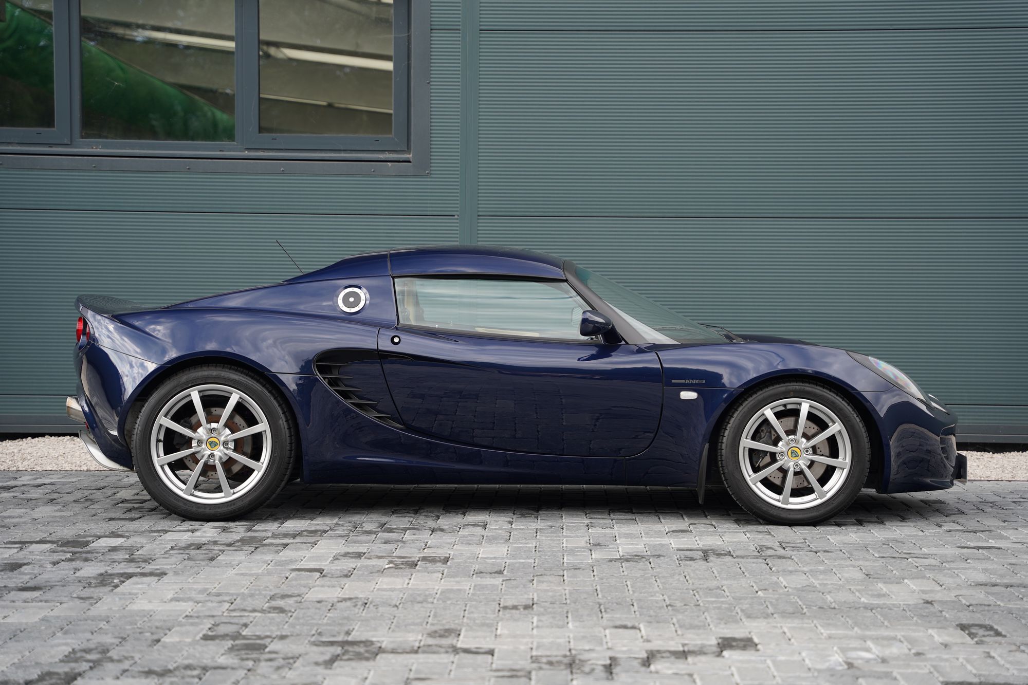 2004 Lotus Elise S2 111S