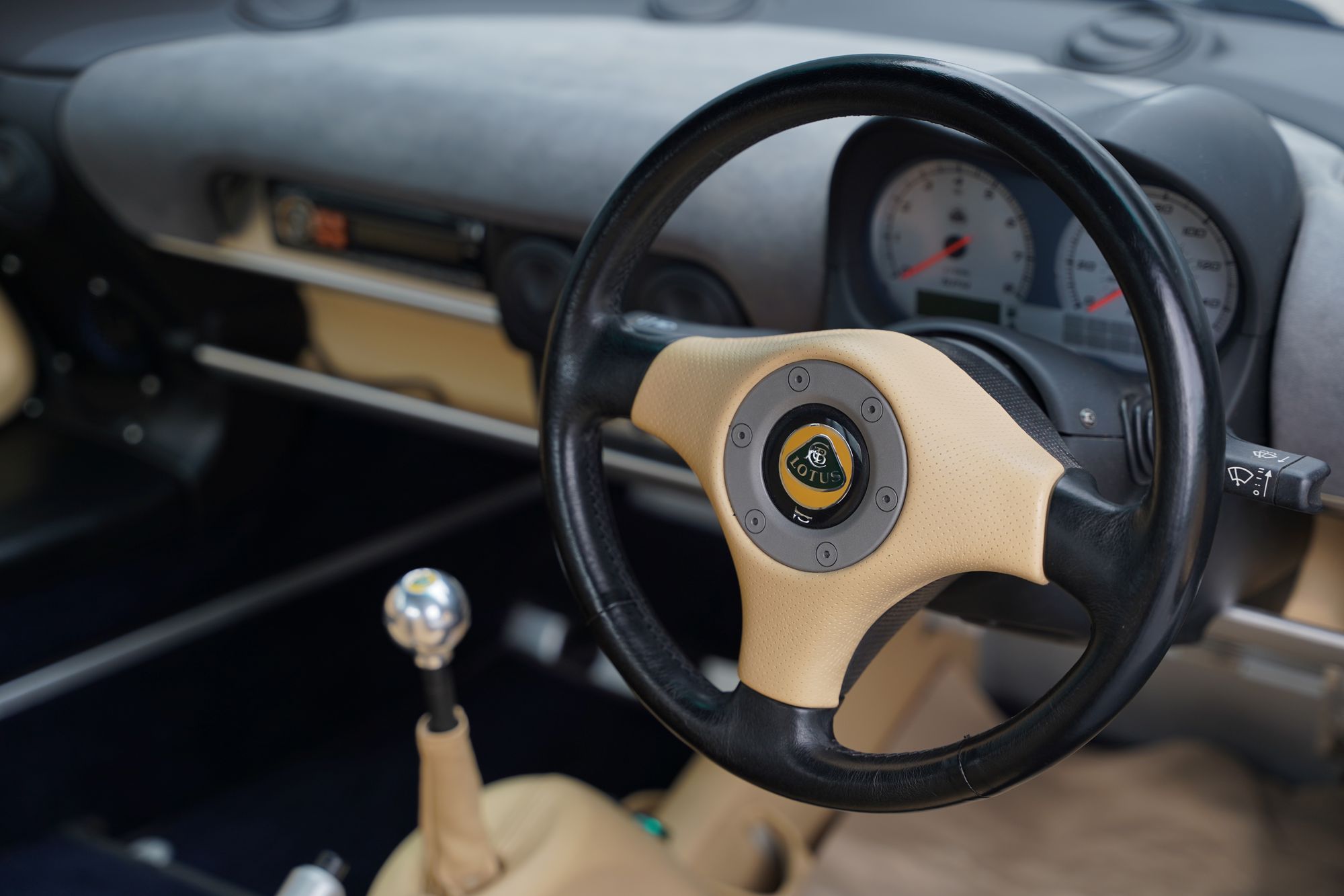 2004 Lotus Elise S2 111S