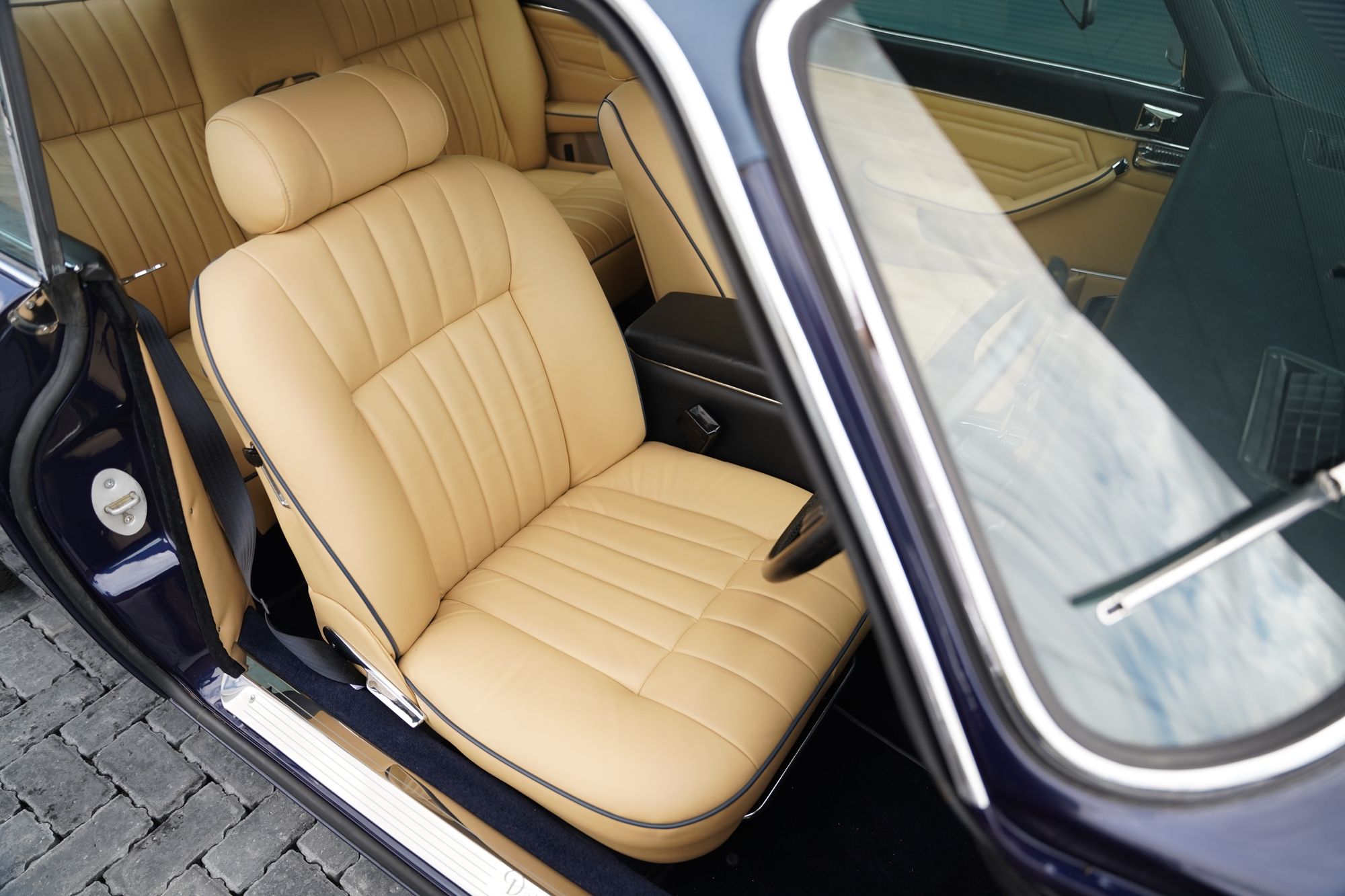 1975 Daimler Sovereign XJ6 Two-Door Coupe
