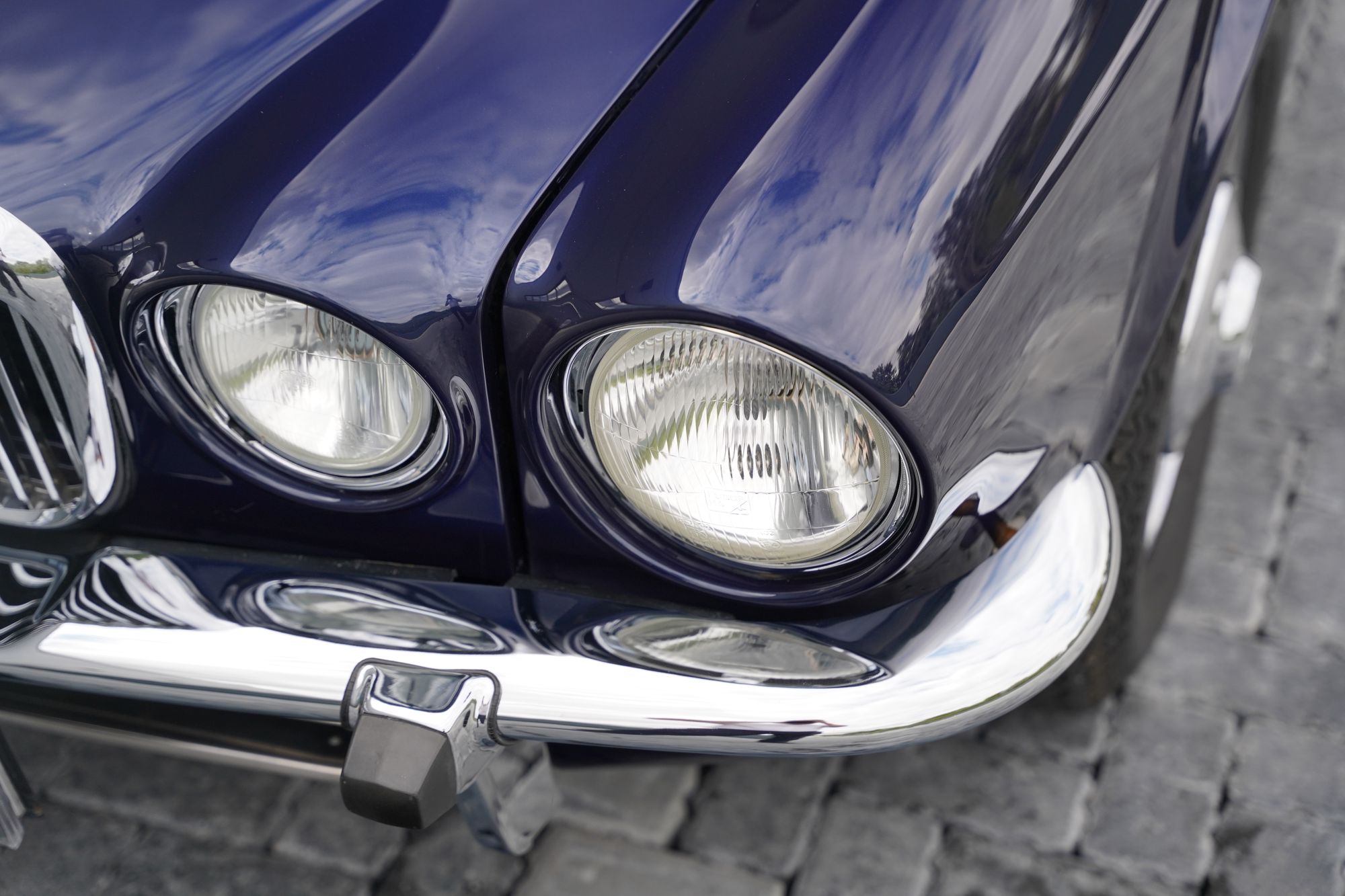 1975 Daimler Sovereign XJ6 Two-Door Coupe