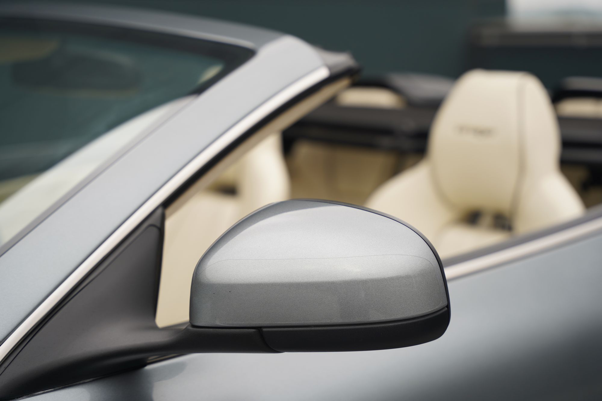 2011 Aston Martin Virage Volante