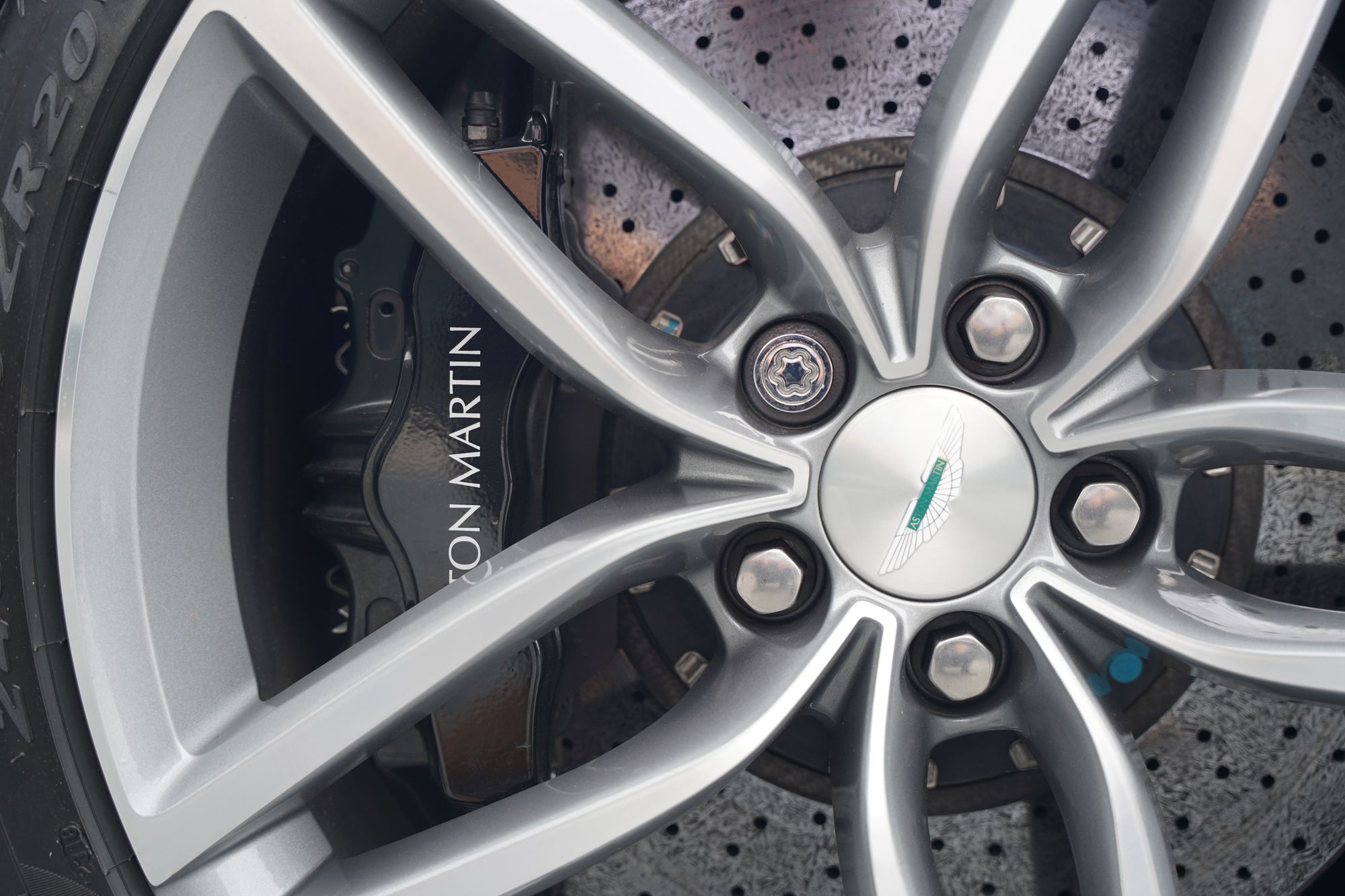 2011 Aston Martin Virage Volante