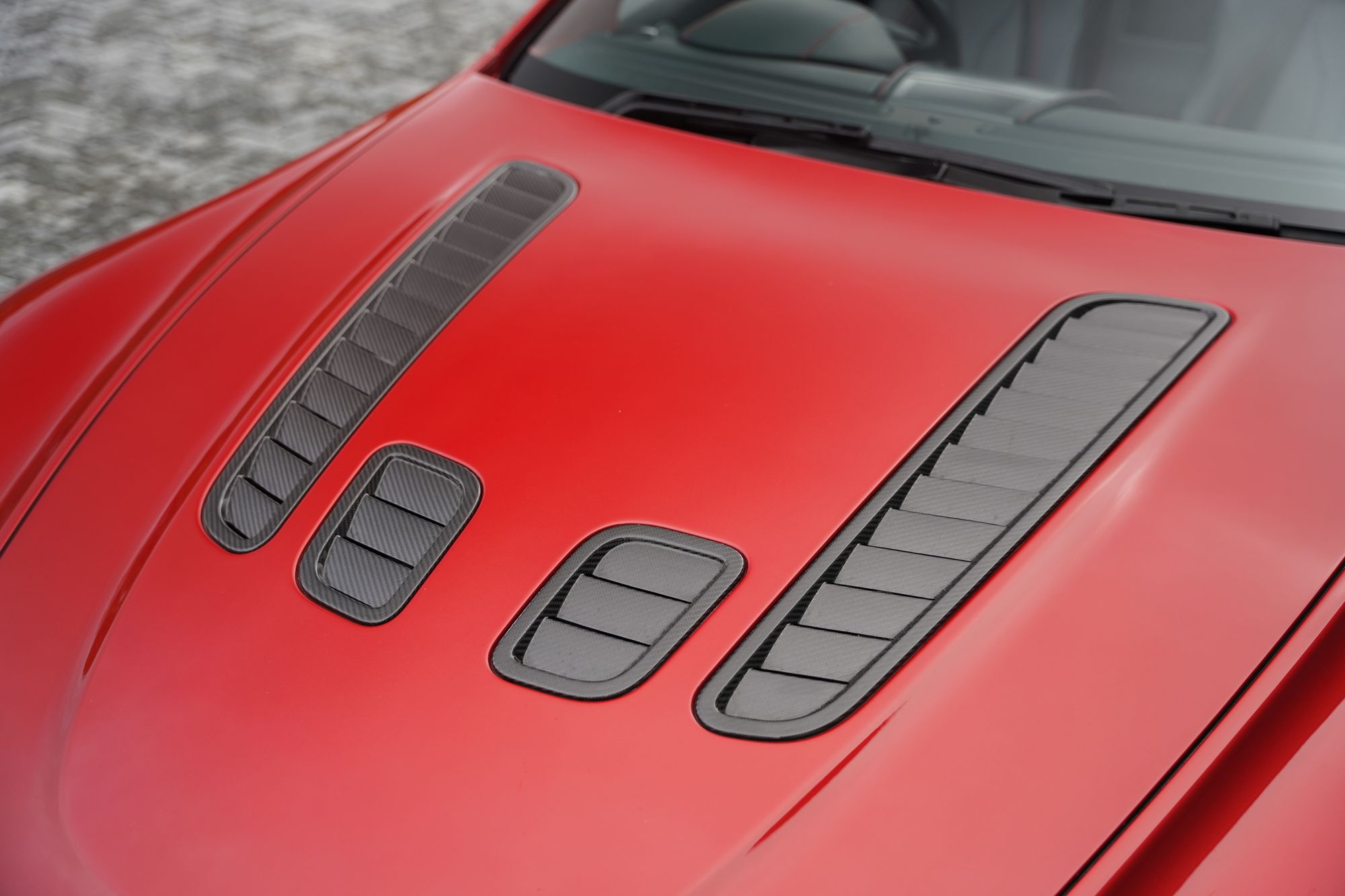 2012 Aston Martin V12 Vantage Roadster (Manual)