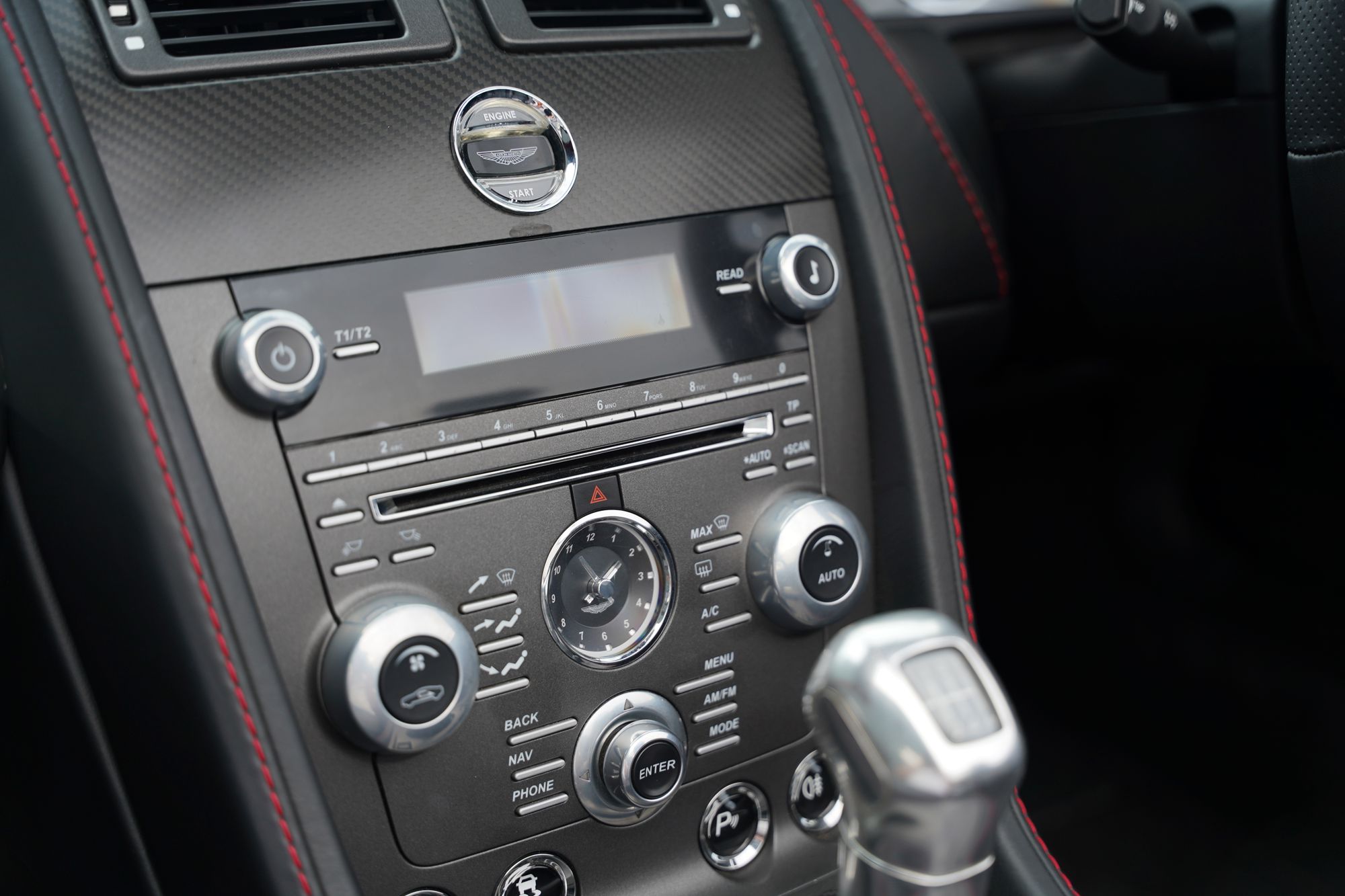 2012 Aston Martin V12 Vantage Roadster (Manual)