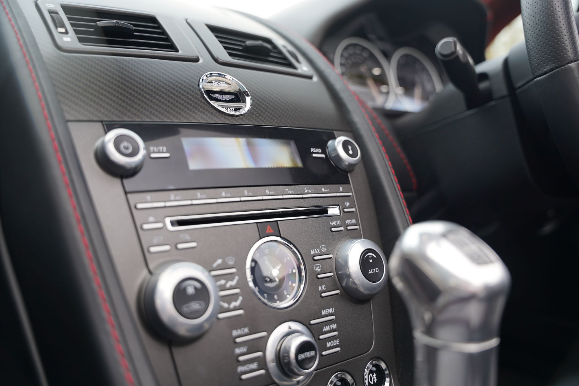 2012 Aston Martin V12 Vantage Roadster (Manual)
