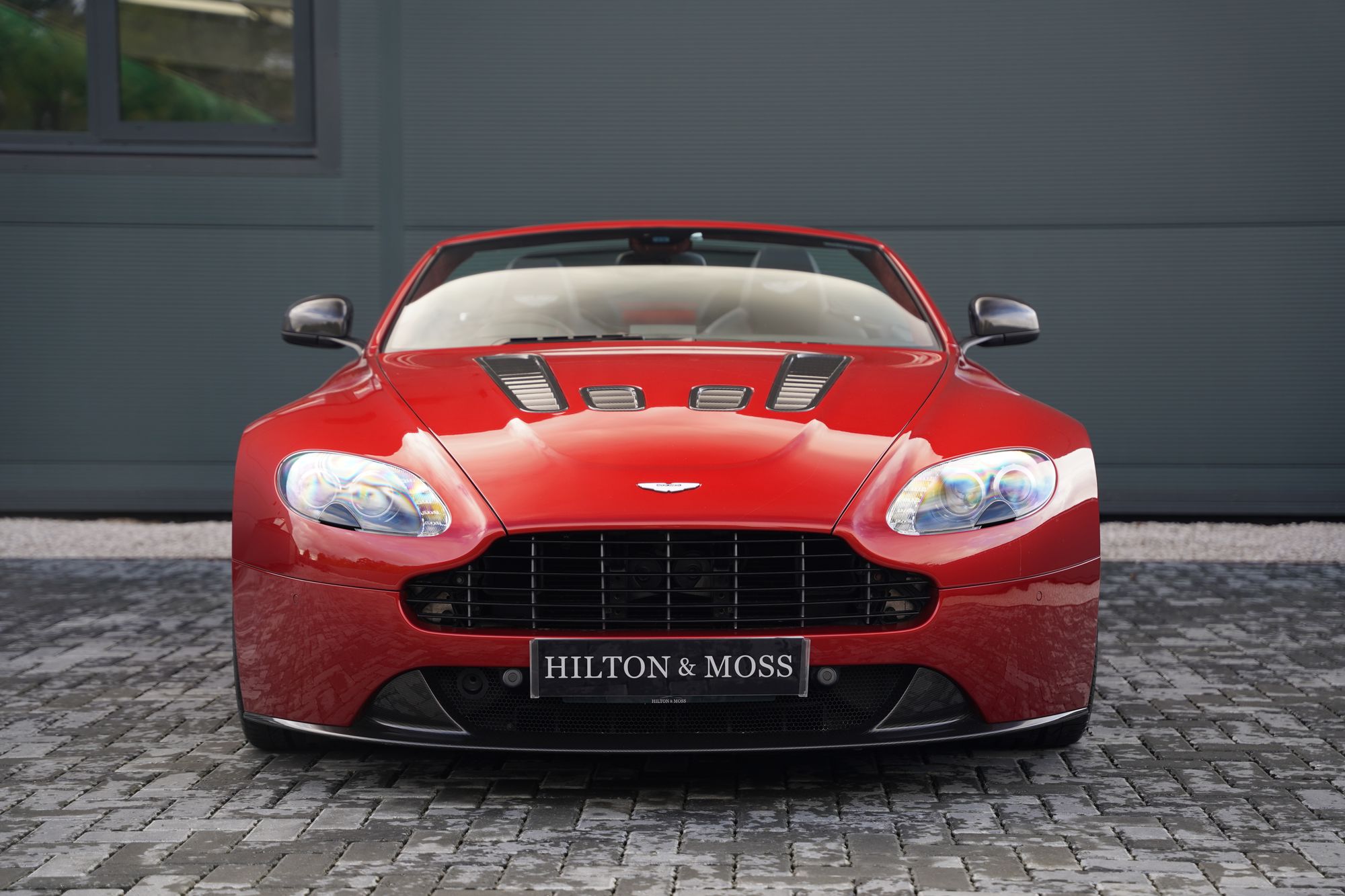 2012 Aston Martin V12 Vantage Roadster (Manual)