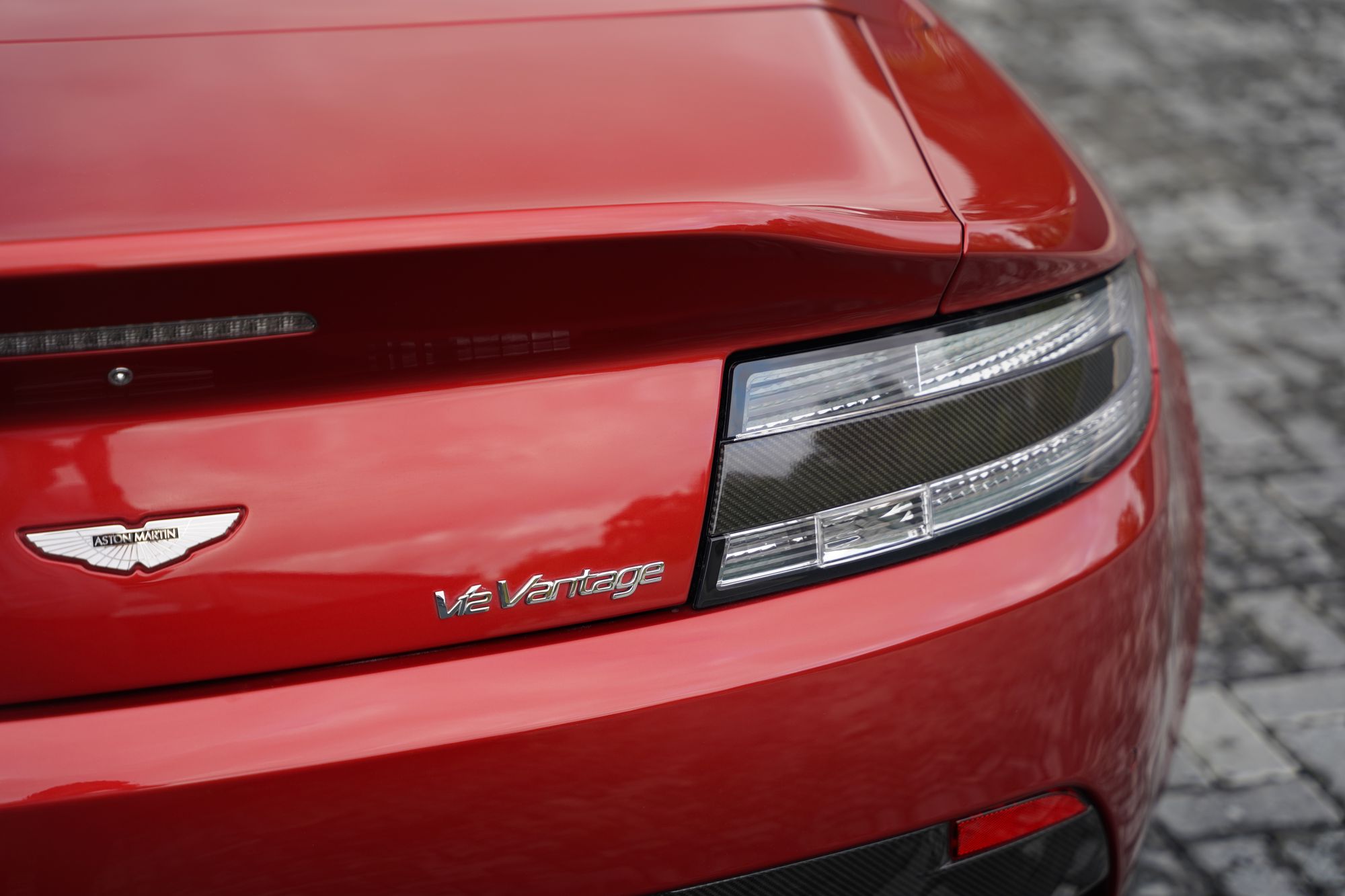 2012 Aston Martin V12 Vantage Roadster (Manual)