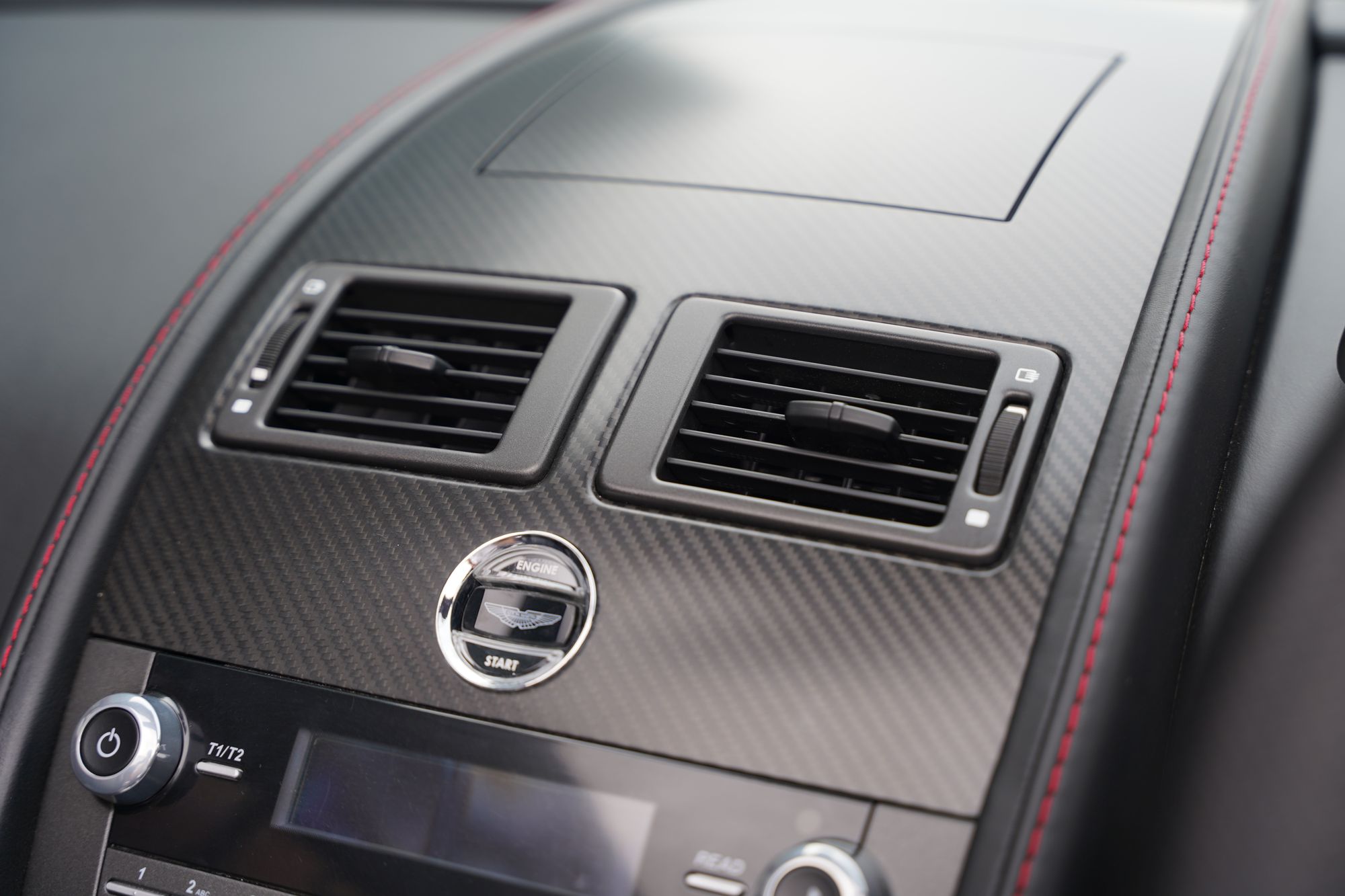 2012 Aston Martin V12 Vantage Roadster (Manual)