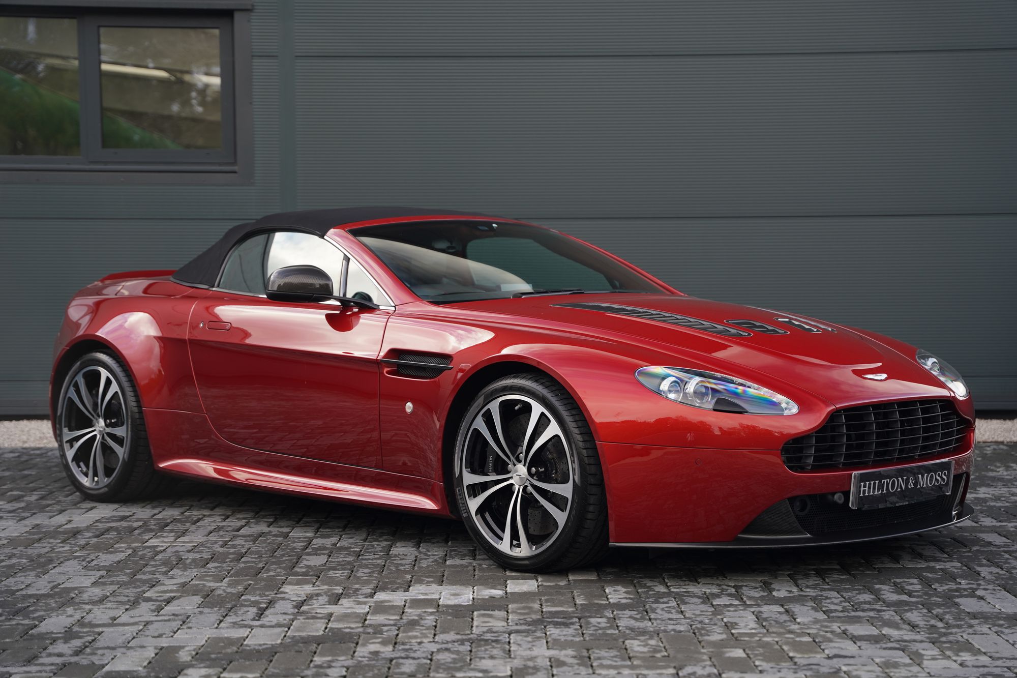 2012 Aston Martin V12 Vantage Roadster (Manual)