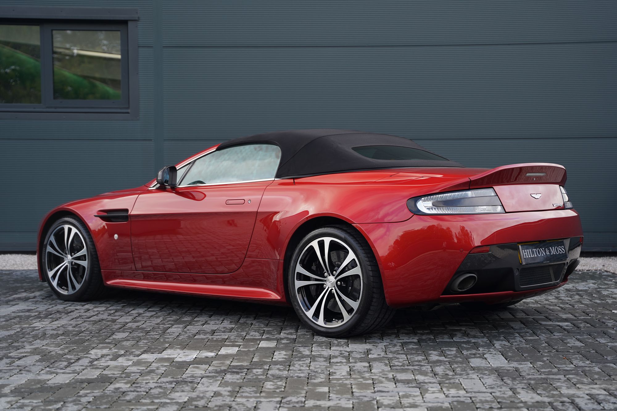 2012 Aston Martin V12 Vantage Roadster (Manual)