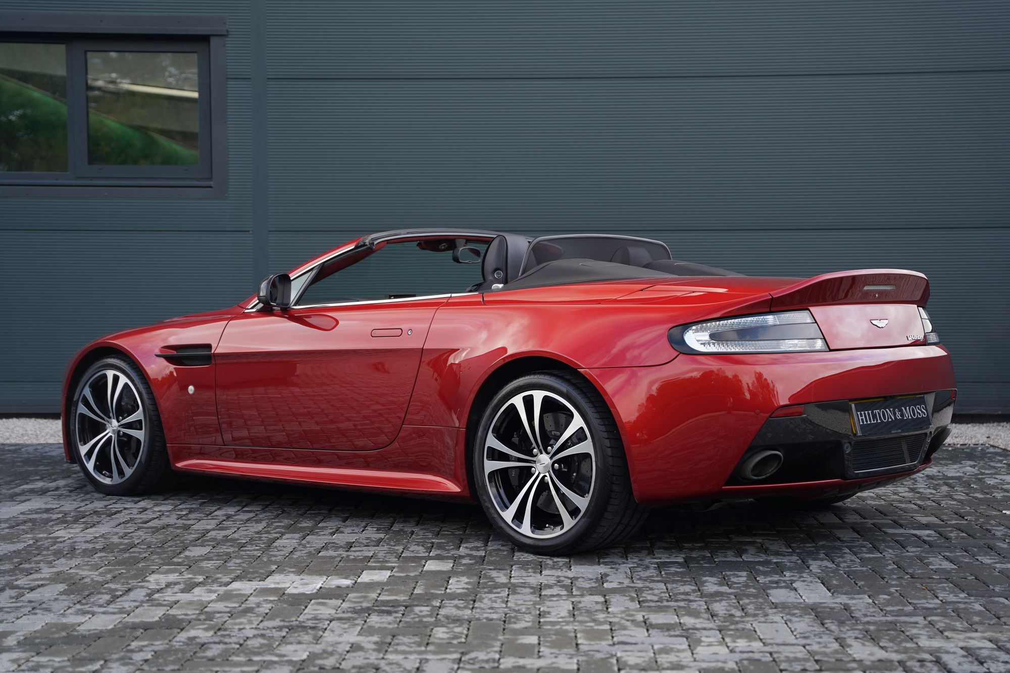2012 Aston Martin V12 Vantage Roadster (Manual)