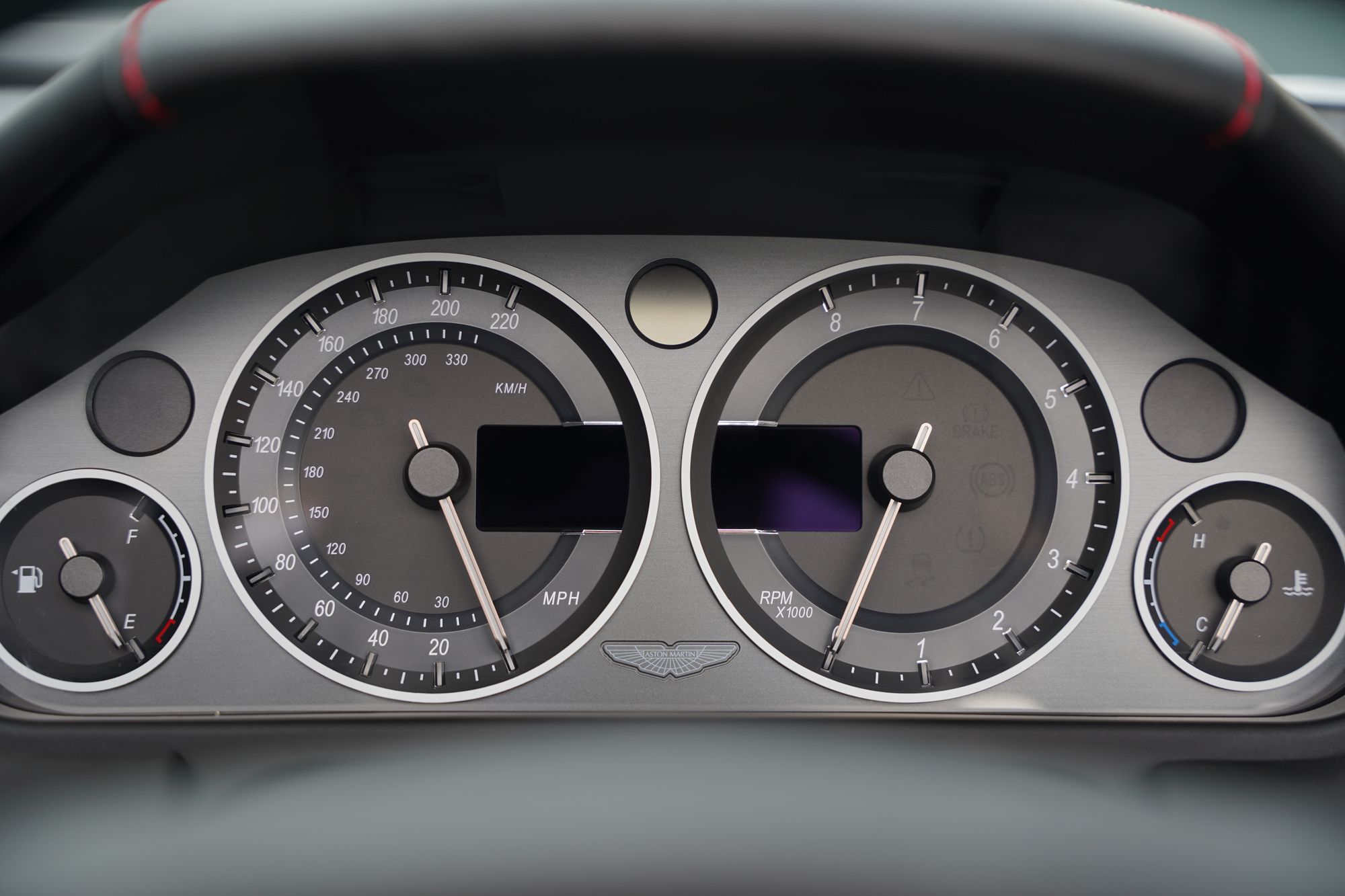 2012 Aston Martin V12 Vantage Roadster (Manual)