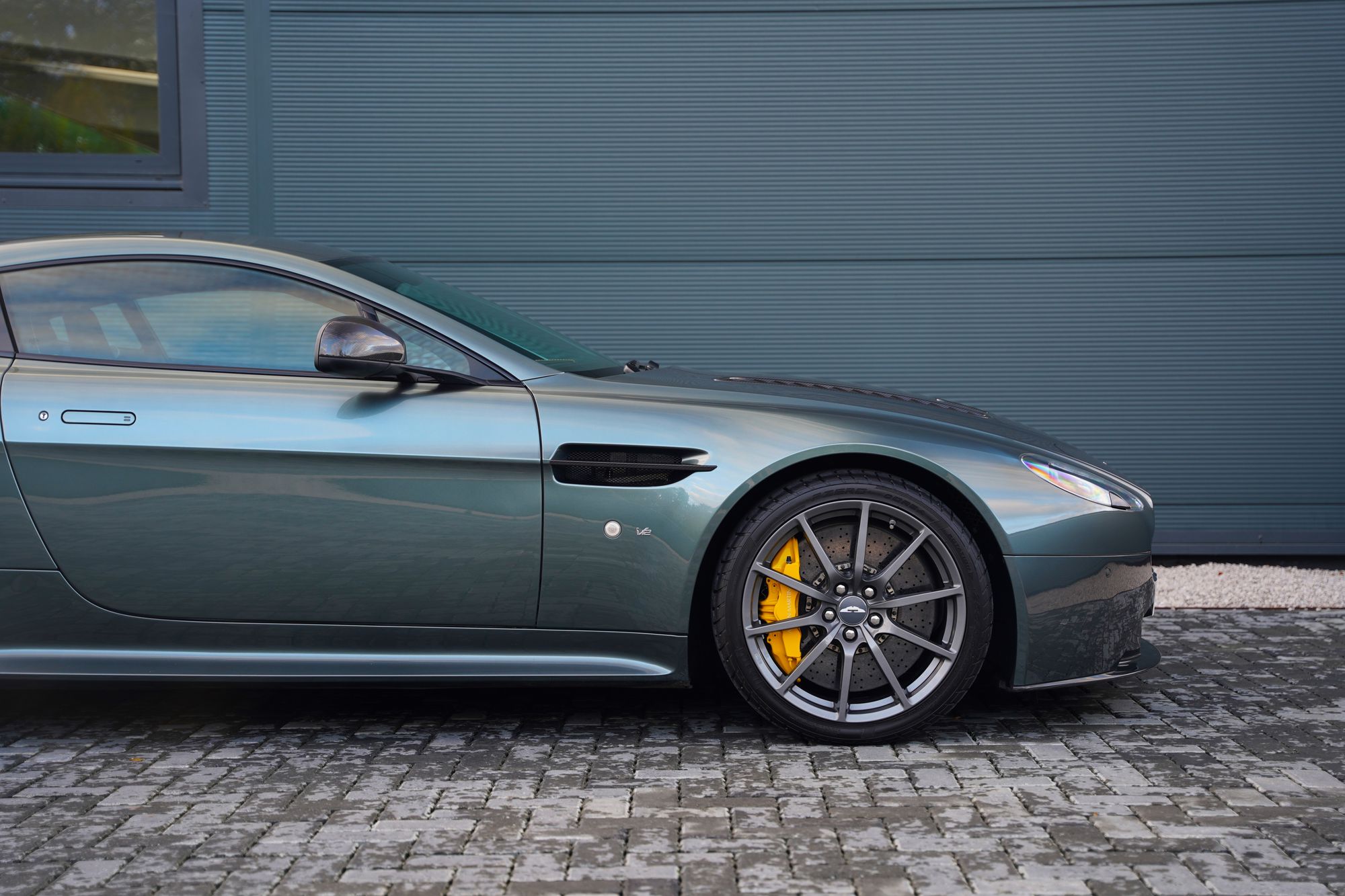 2017 Aston Martin V12 Vantage S - Manual with AMR Performance Pack