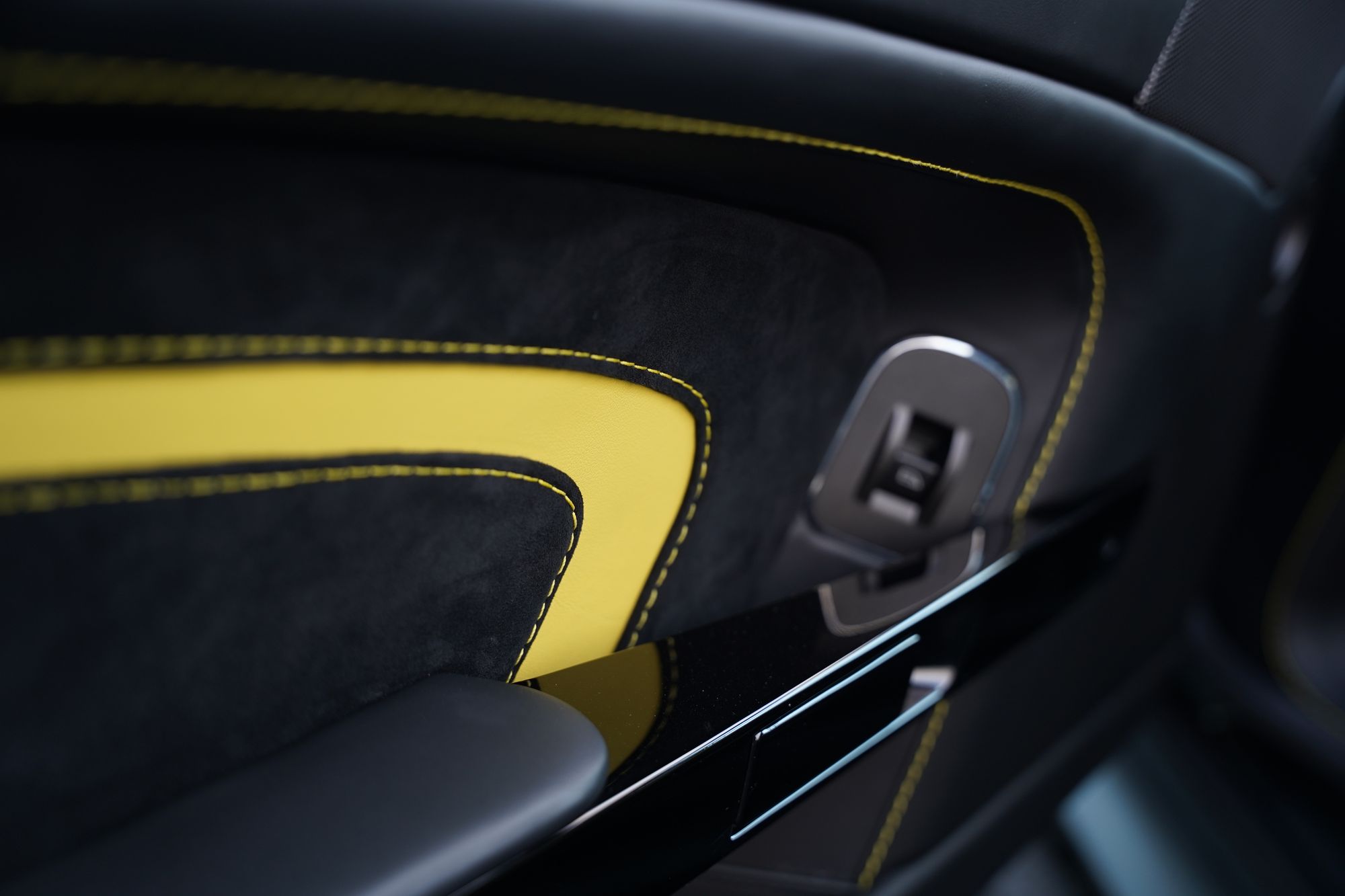 2017 Aston Martin V12 Vantage S - Manual with AMR Performance Pack
