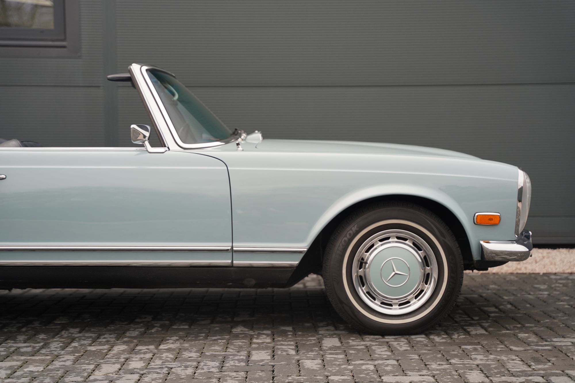 1968 Mercedes-Benz W113 280SL Pagoda 'California'