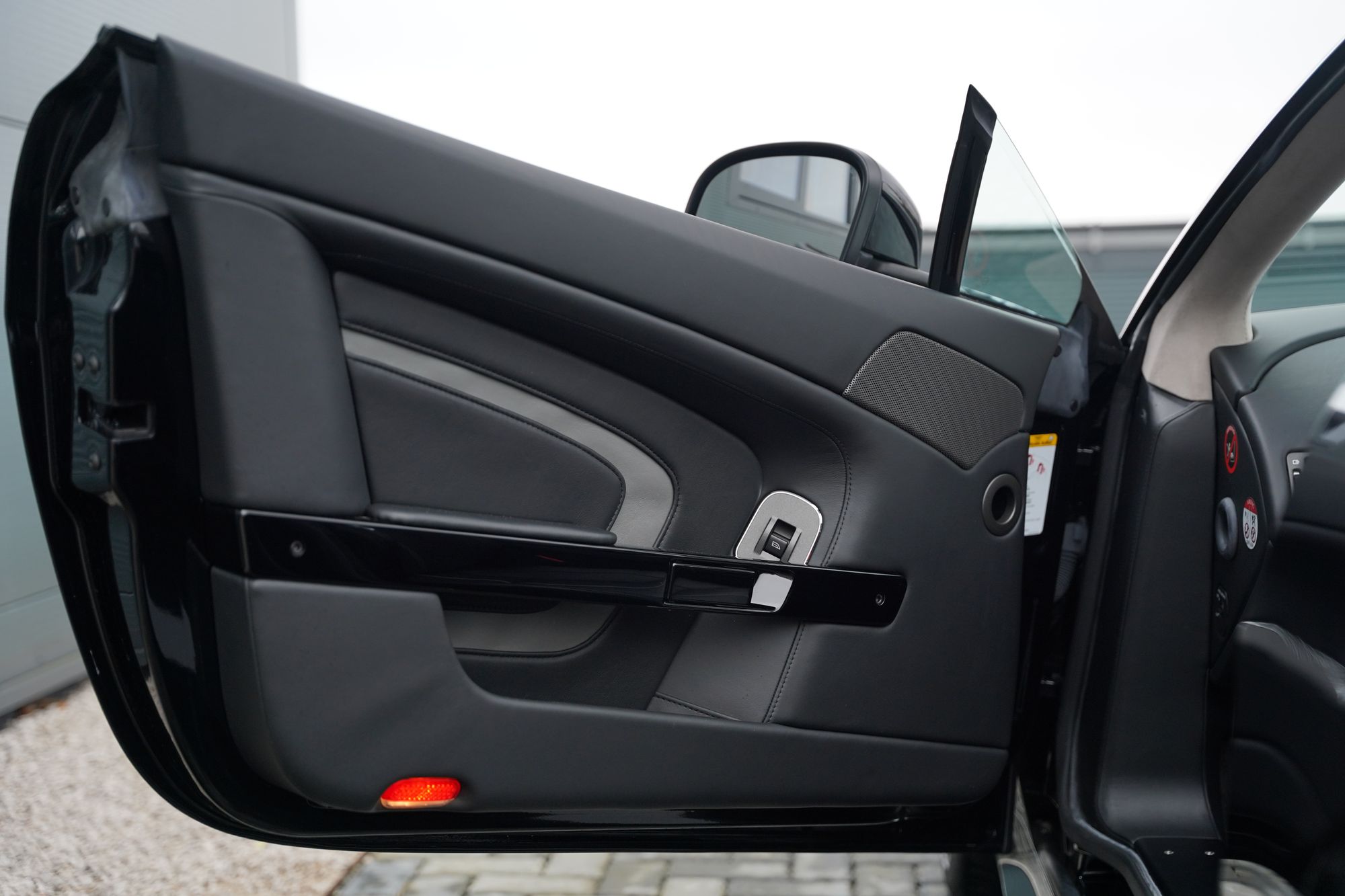 2015 Aston Martin V12 Vantage S Roadster