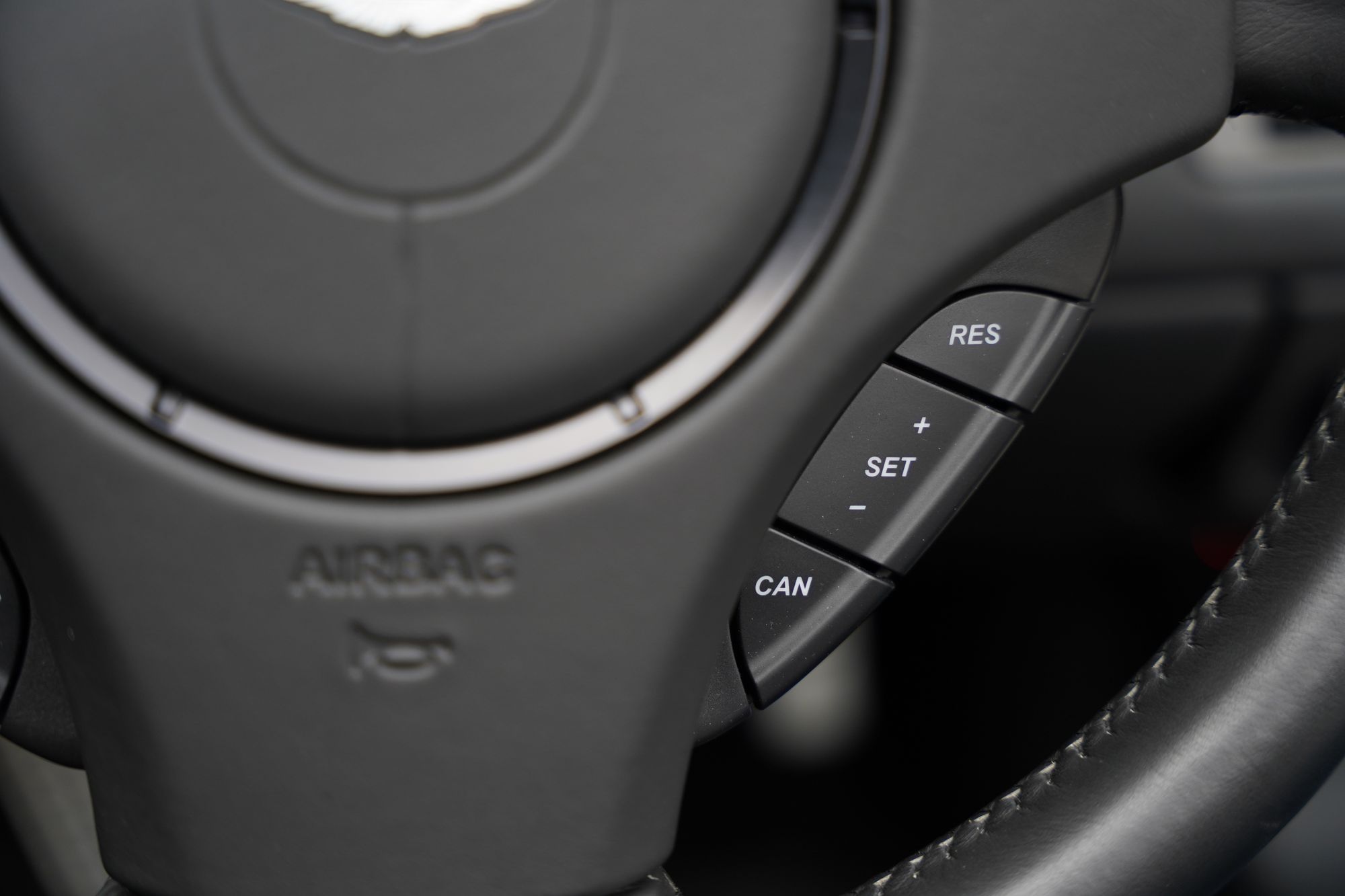 2015 Aston Martin V12 Vantage S Roadster