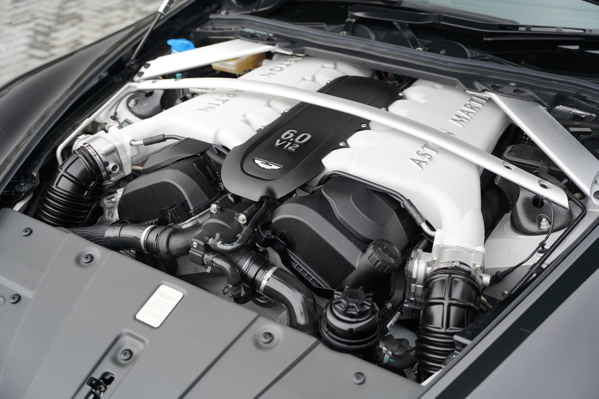 2015 Aston Martin V12 Vantage S Roadster