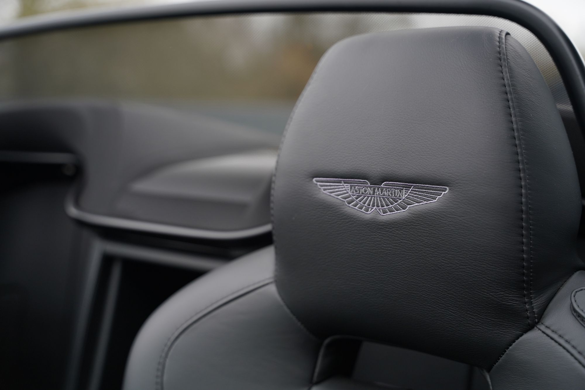 2015 Aston Martin V12 Vantage S Roadster