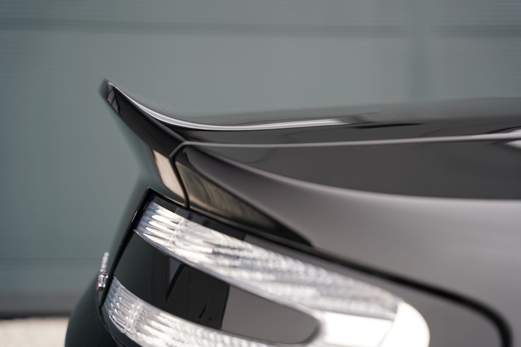 2015 Aston Martin V12 Vantage S Roadster