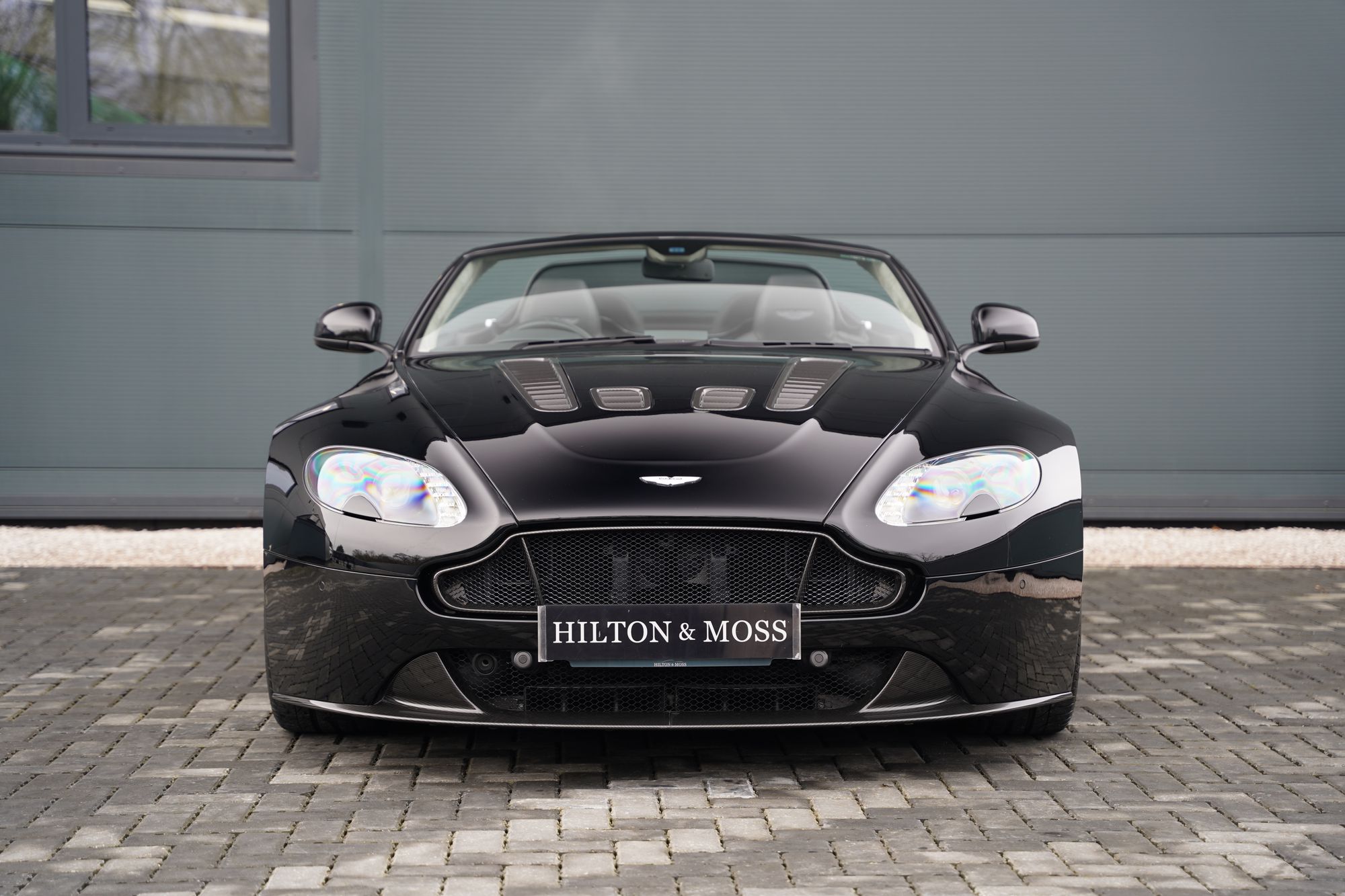 2015 Aston Martin V12 Vantage S Roadster