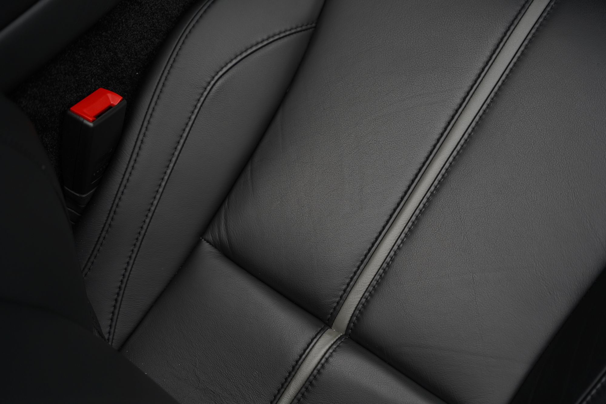 2015 Aston Martin V12 Vantage S Roadster