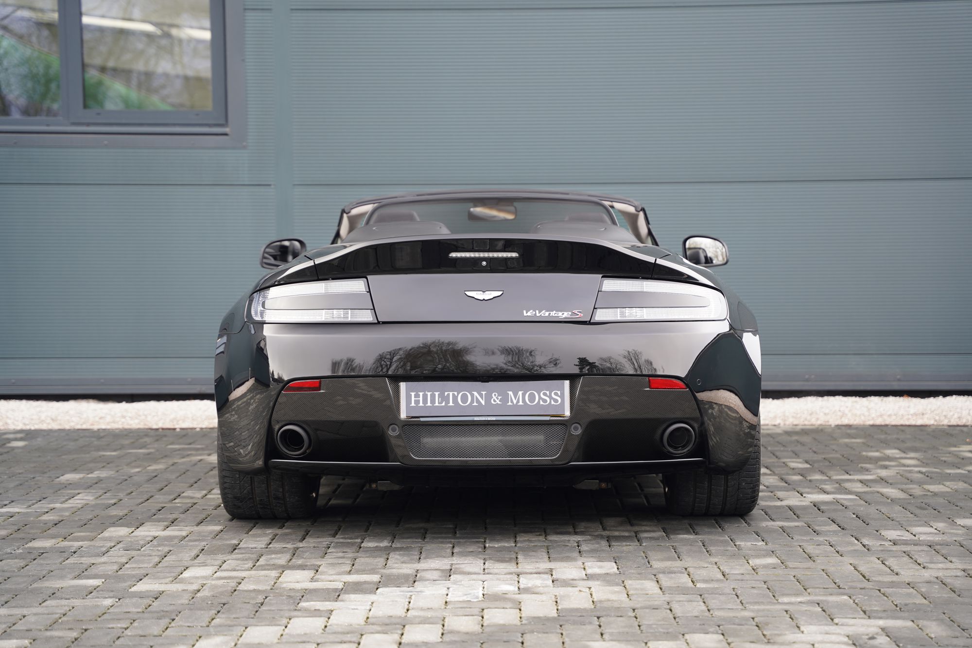 2015 Aston Martin V12 Vantage S Roadster