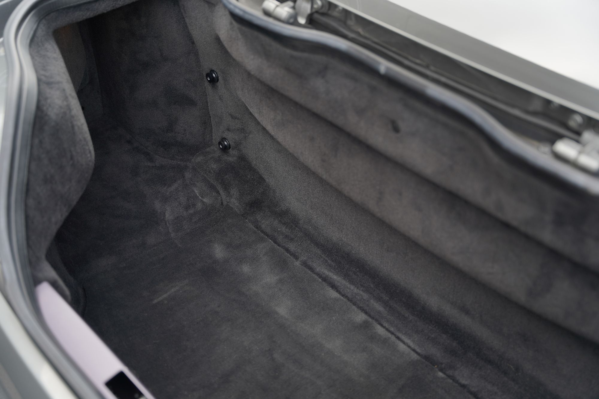 2012 Aston Martin V12 Vantage Roadster - 096 of 101
